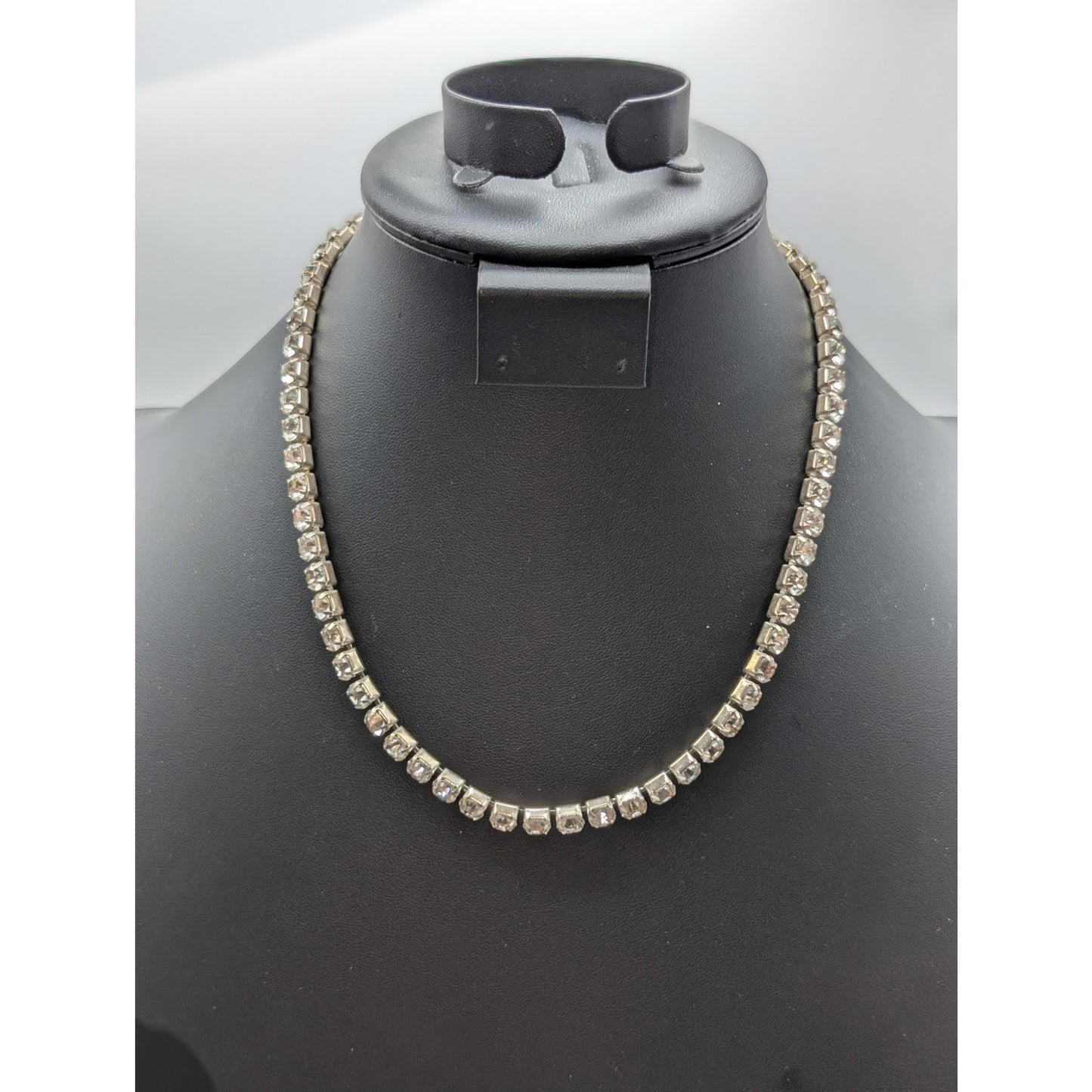 Vtg 6mm All Rhinestone Single Strand Fold Over Clasp Silver Tone 18" Necklace