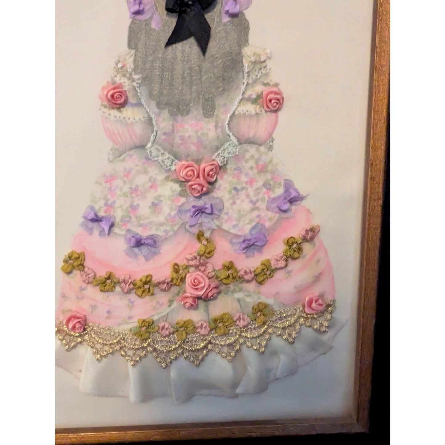Vintage Ribbon & Lace Print Lady in Vintage Wood Frame