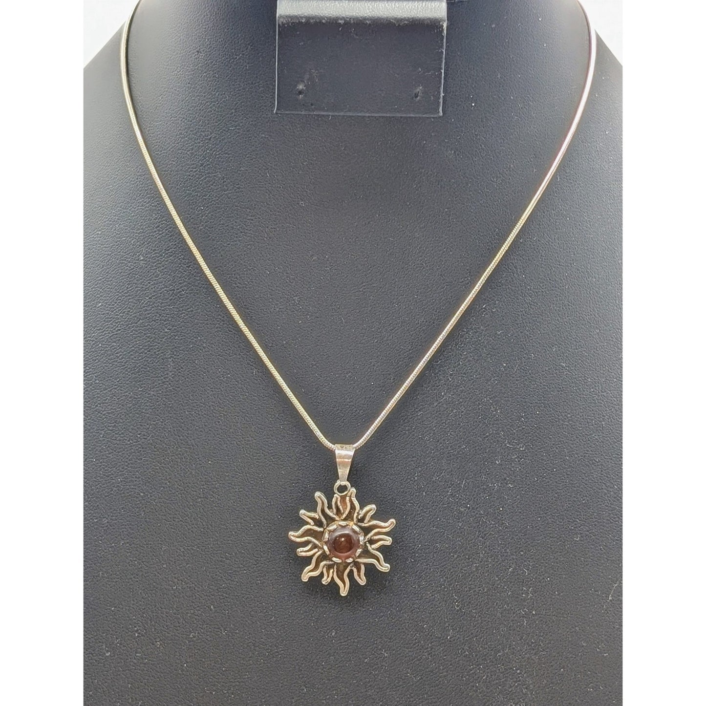 Vtg 925 Sterling Silver Amber Color Stone Sunburst Pendant 16" Chain Necklace