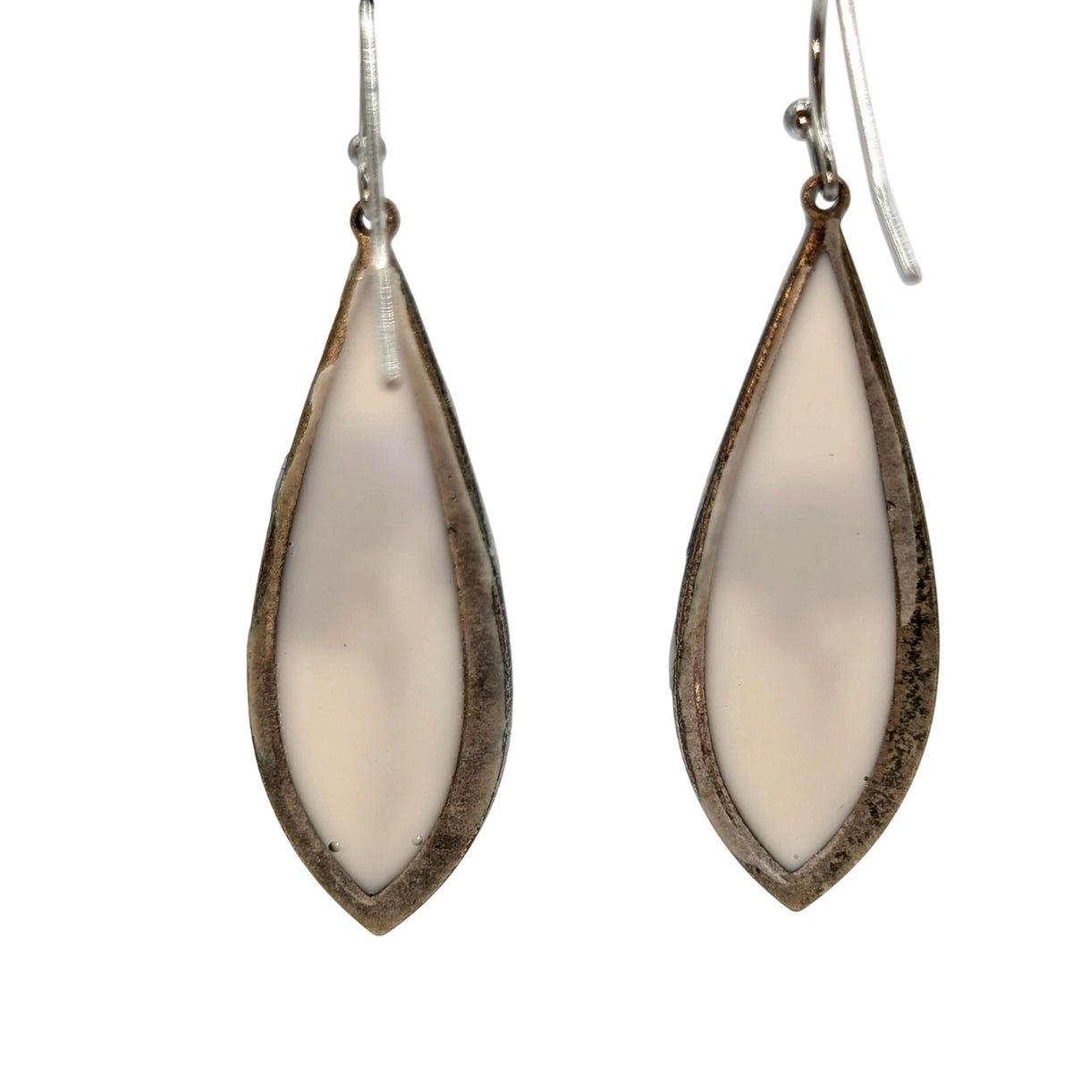 VTG Tiny Forget-Me-Not White Ceramic Teardrop Dangle Ear Wire Earrings