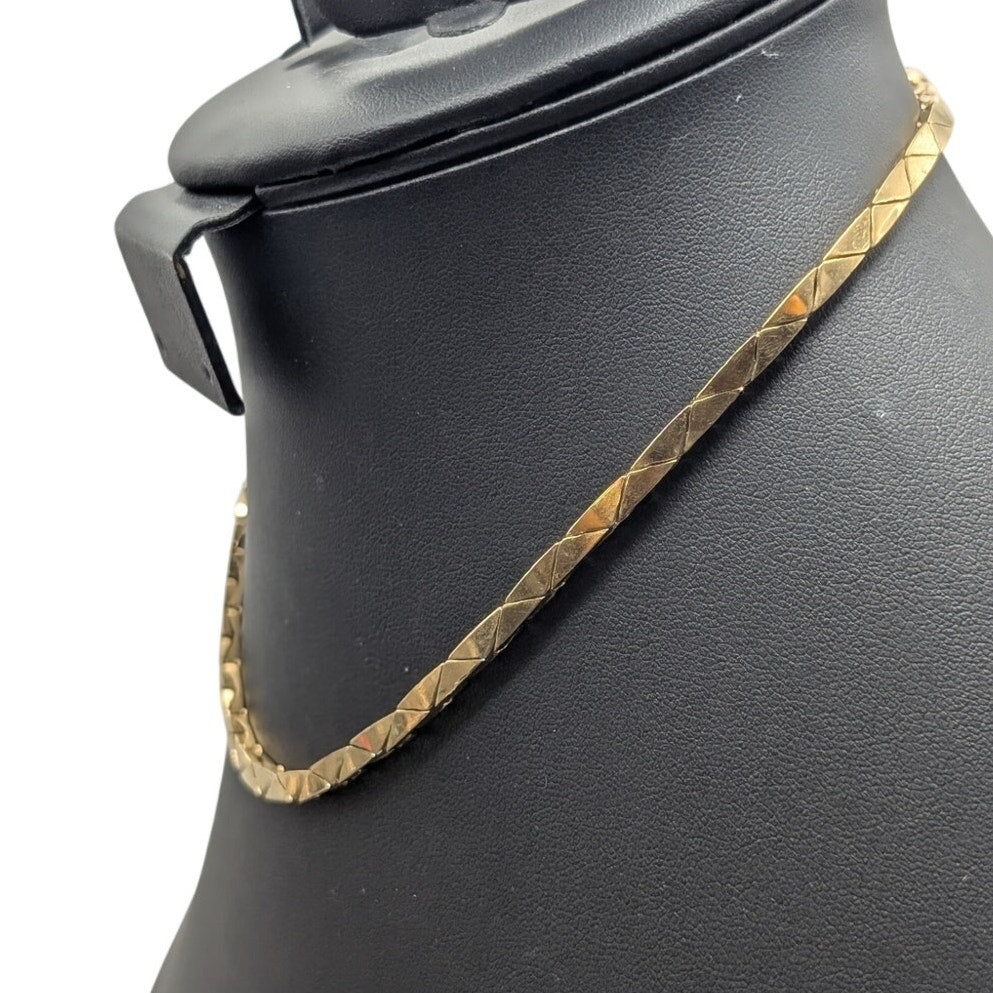 Vintage Napier Polished Gold Tone V Link Choker 15" Necklace