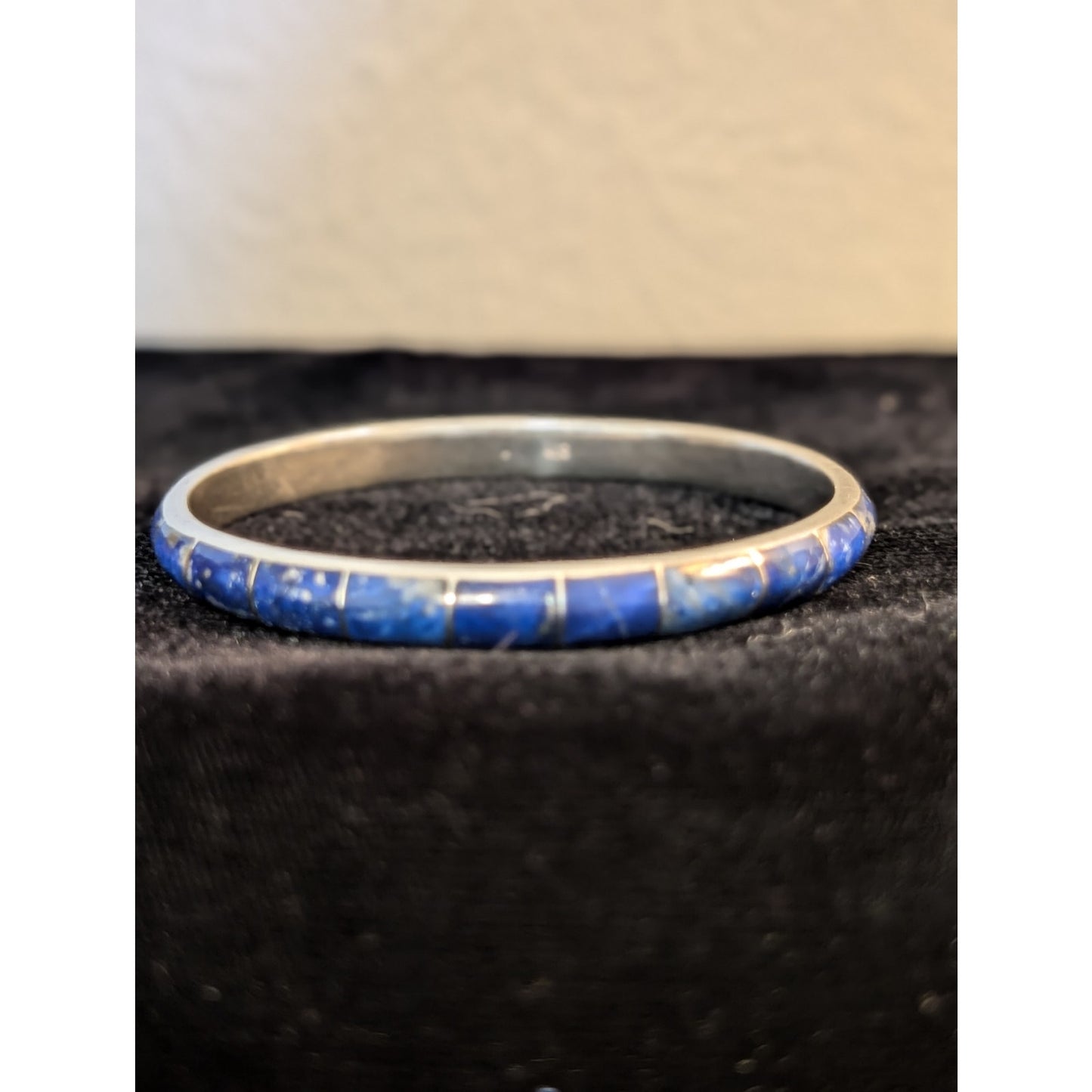 Vintage 950 Sterling Silver Lapis Lazuli Inlay Round Bangle Bracelet