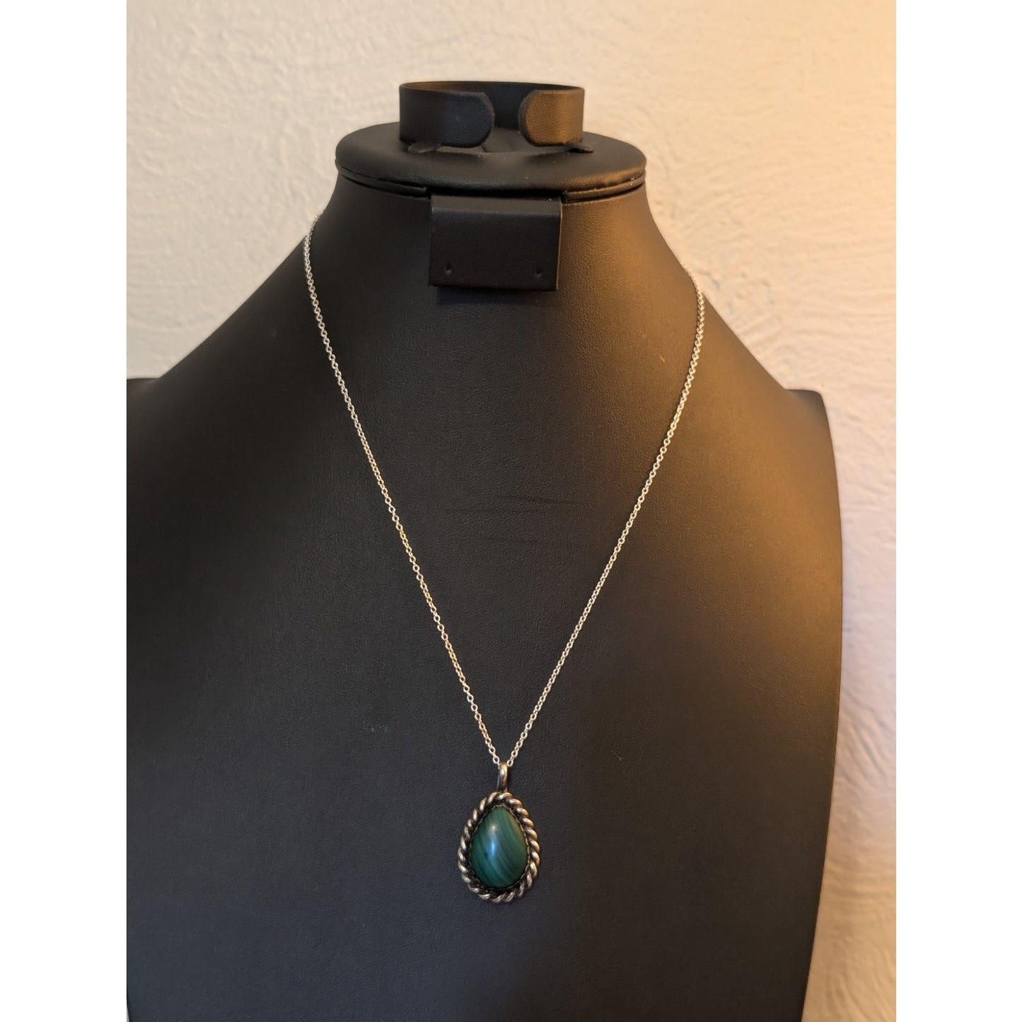 VTG Navajo Fannie Sanchez Signed P. FNE Sterling Malachite Pendant Necklace