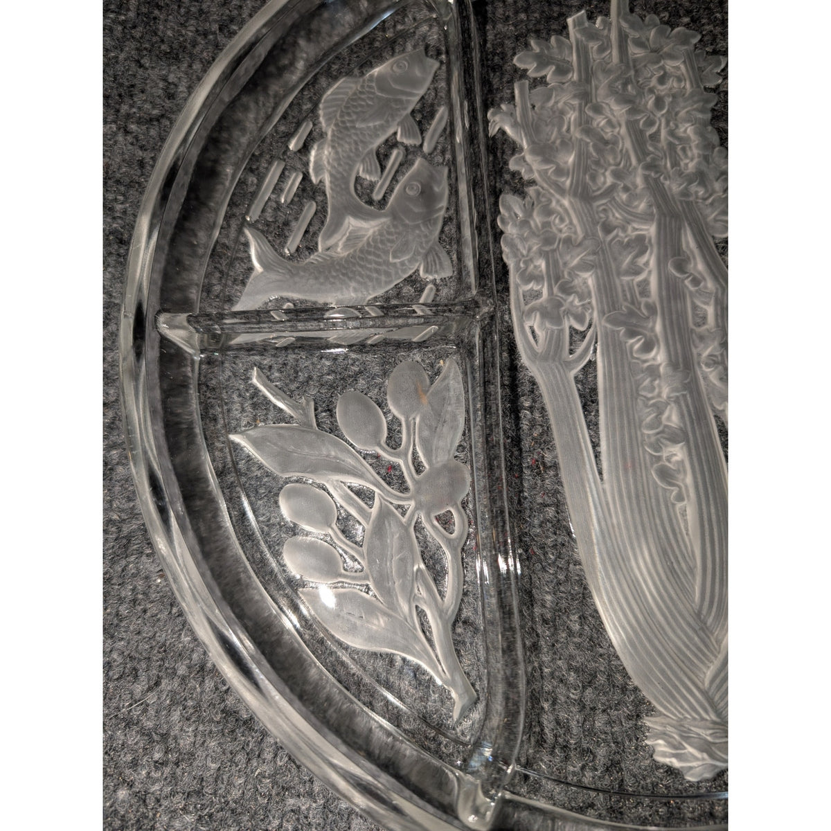 Vintage Indiana Glass Etched Frosted Intaglio Divided 10" Relish Tray