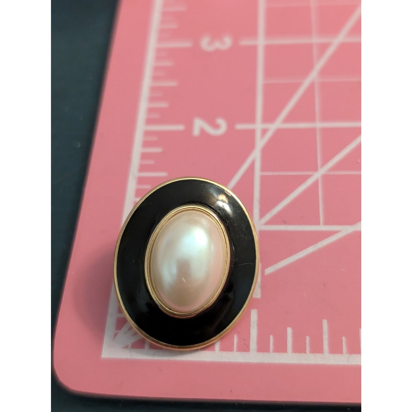 Vintage 80s Black Enamel Faux Mabe Pearl Oval Button Pierced Earring