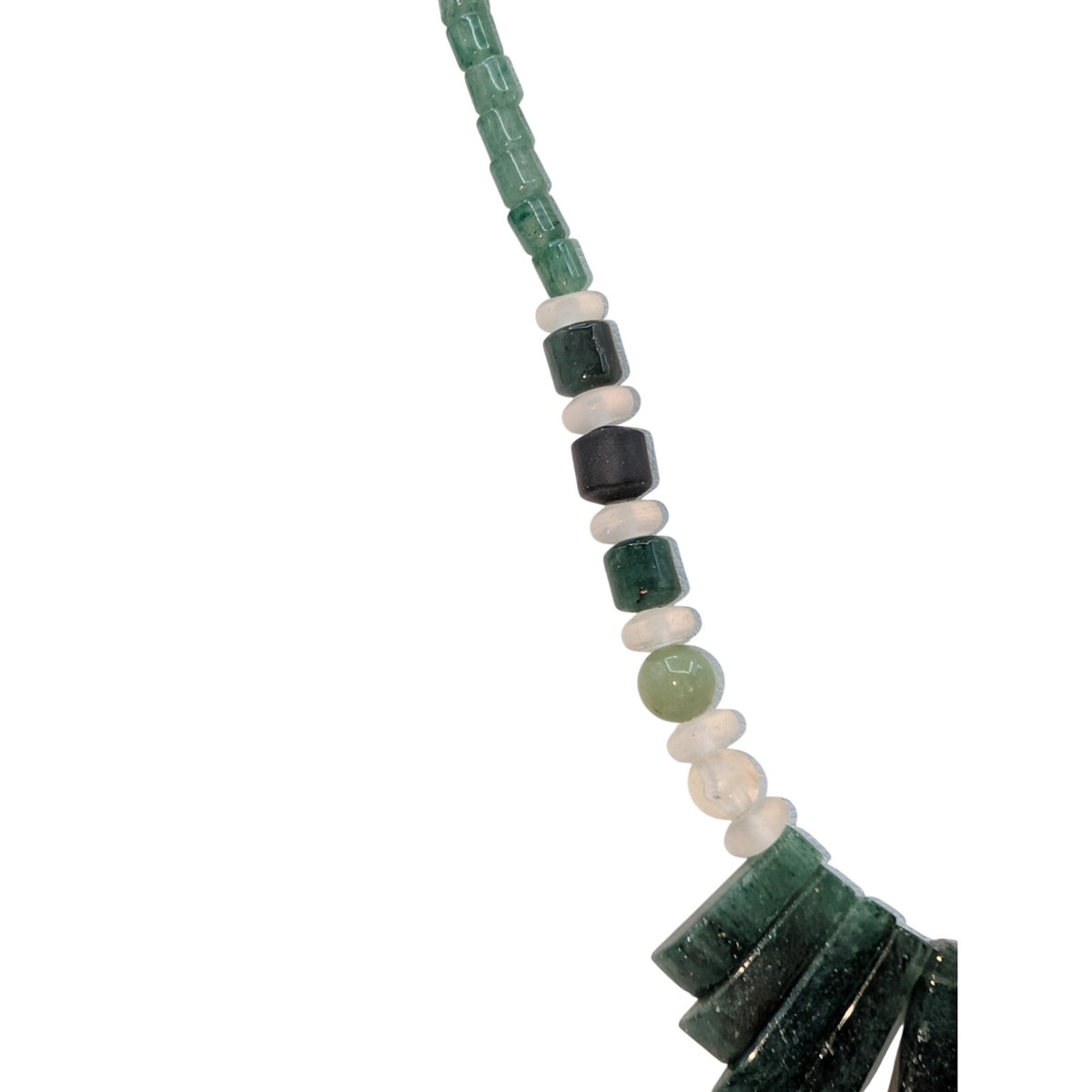 Green & White Stone Bead Graduated Green Stone Fan Bead 18" Necklace