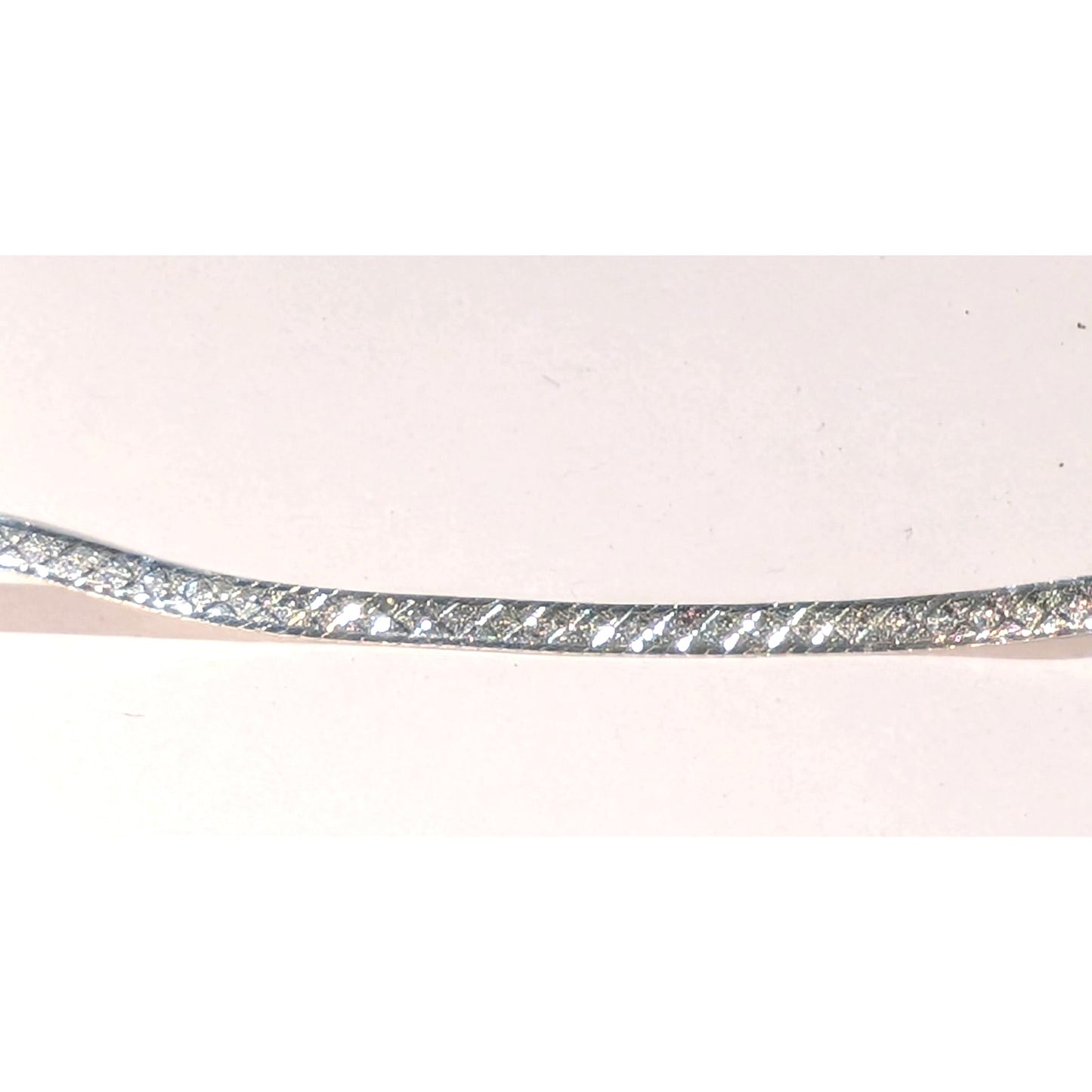 Vintage 30" Diamond Cut Herringbone Chain Necklace