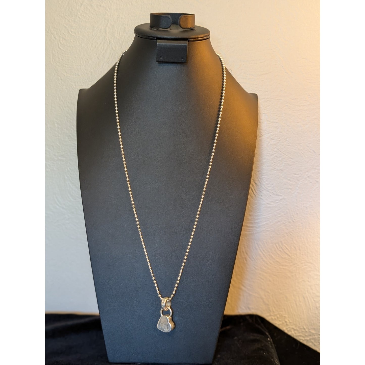Retired Silpada 925 Sterling Chunky Heart Dangle Pendant Bead Ball Necklace