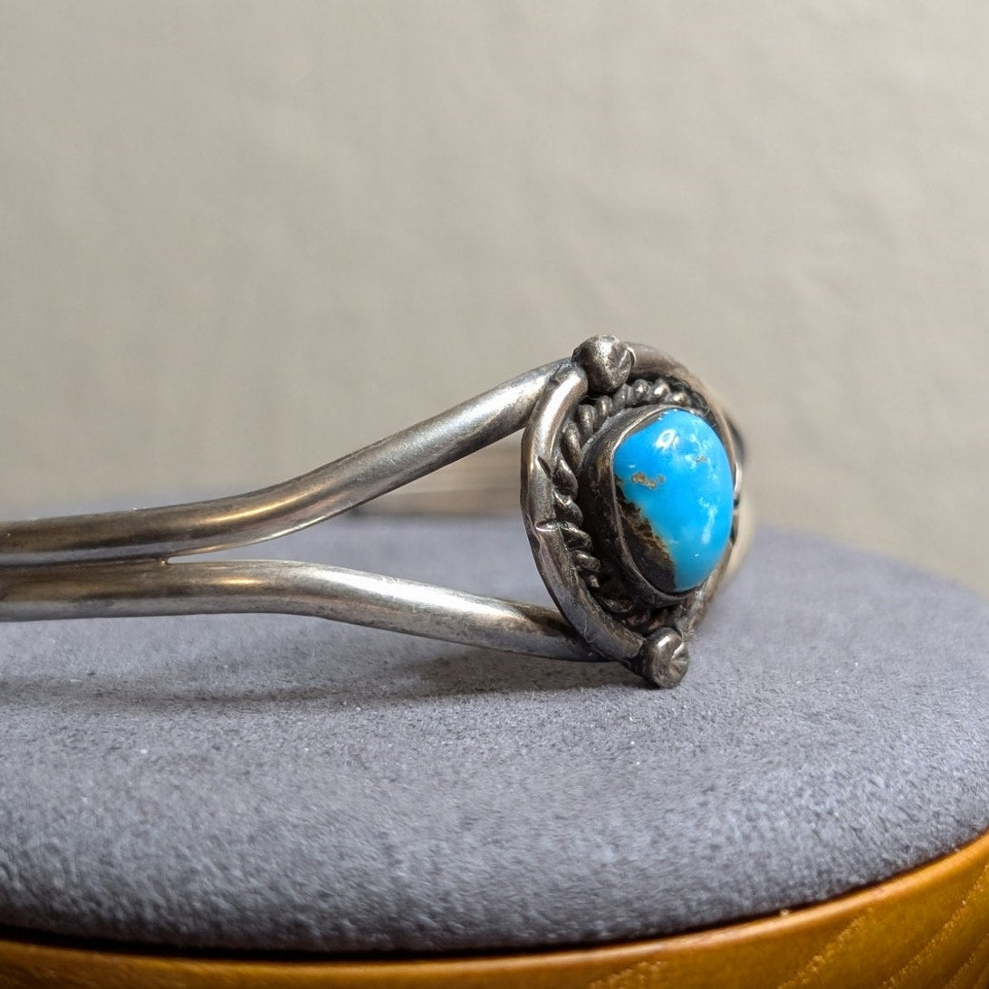 Vintage 925 Sterling Silver Turquoise Cuff Bracelet 11.46g