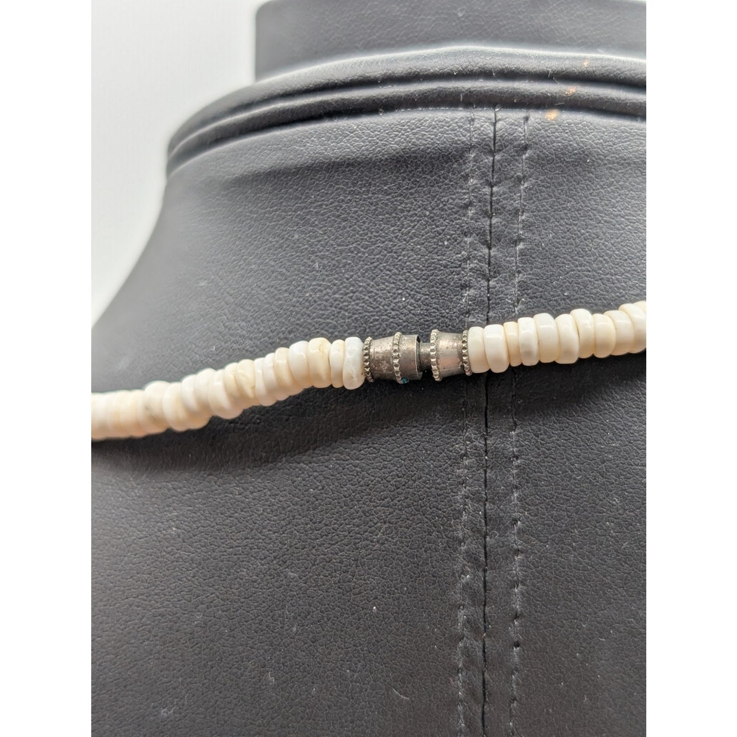 Vintage Genuine Puka Shell Barrel Clasp 16" Choker Necklace