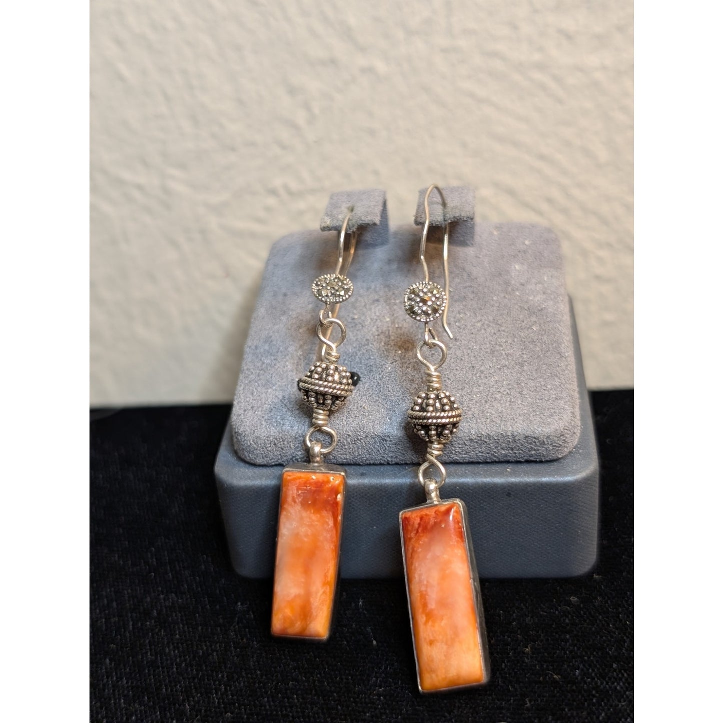 VTG Signed Navajo Juan Willie Sterling Silver Spiny Oyster Dangling Earrings