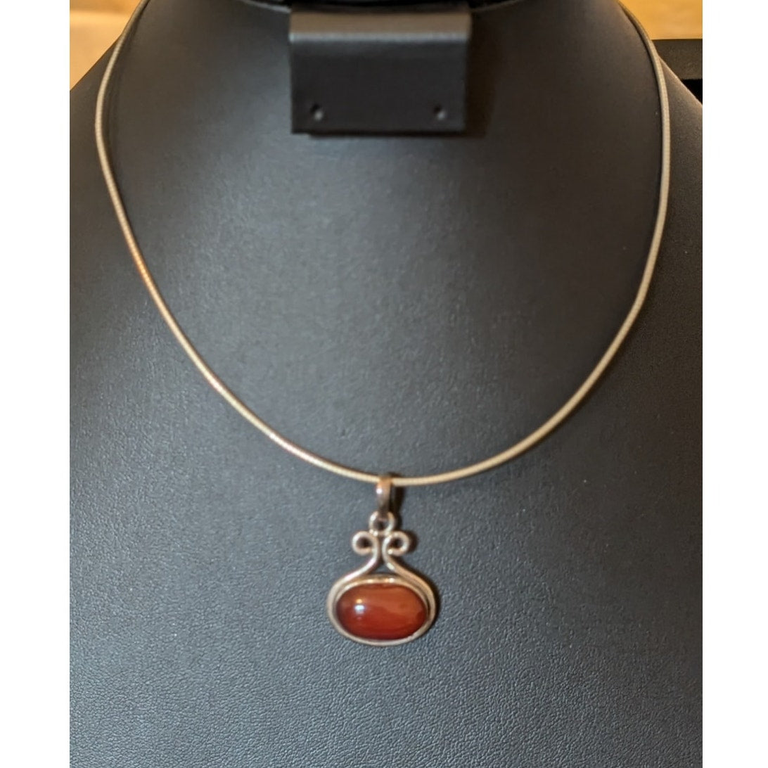 VTG Red Oval Stone Sterling Silver Pendant on 17" Sterling 1.5mm Cord Necklace