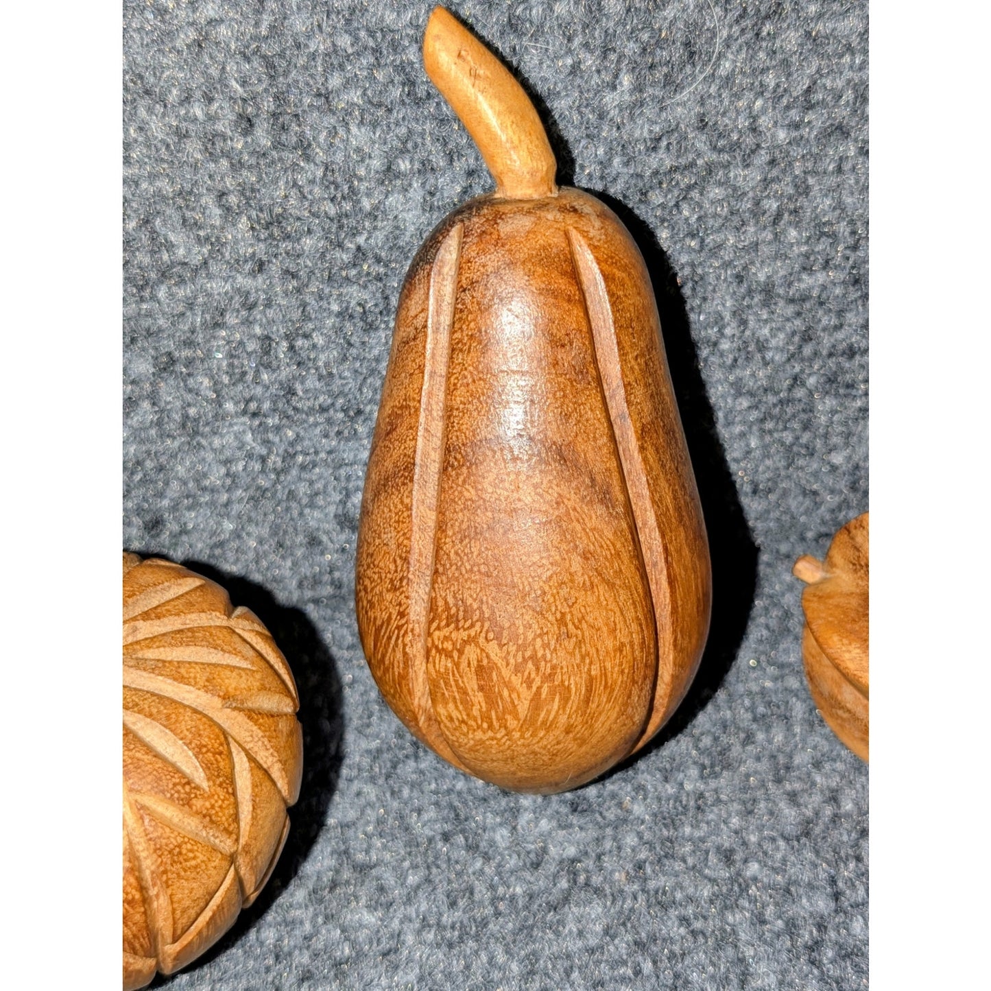 Vintage 1960s MCM 14-Piece Hand-Carved Monkey Pod Wooden Fruit Leaf Bowl Plate