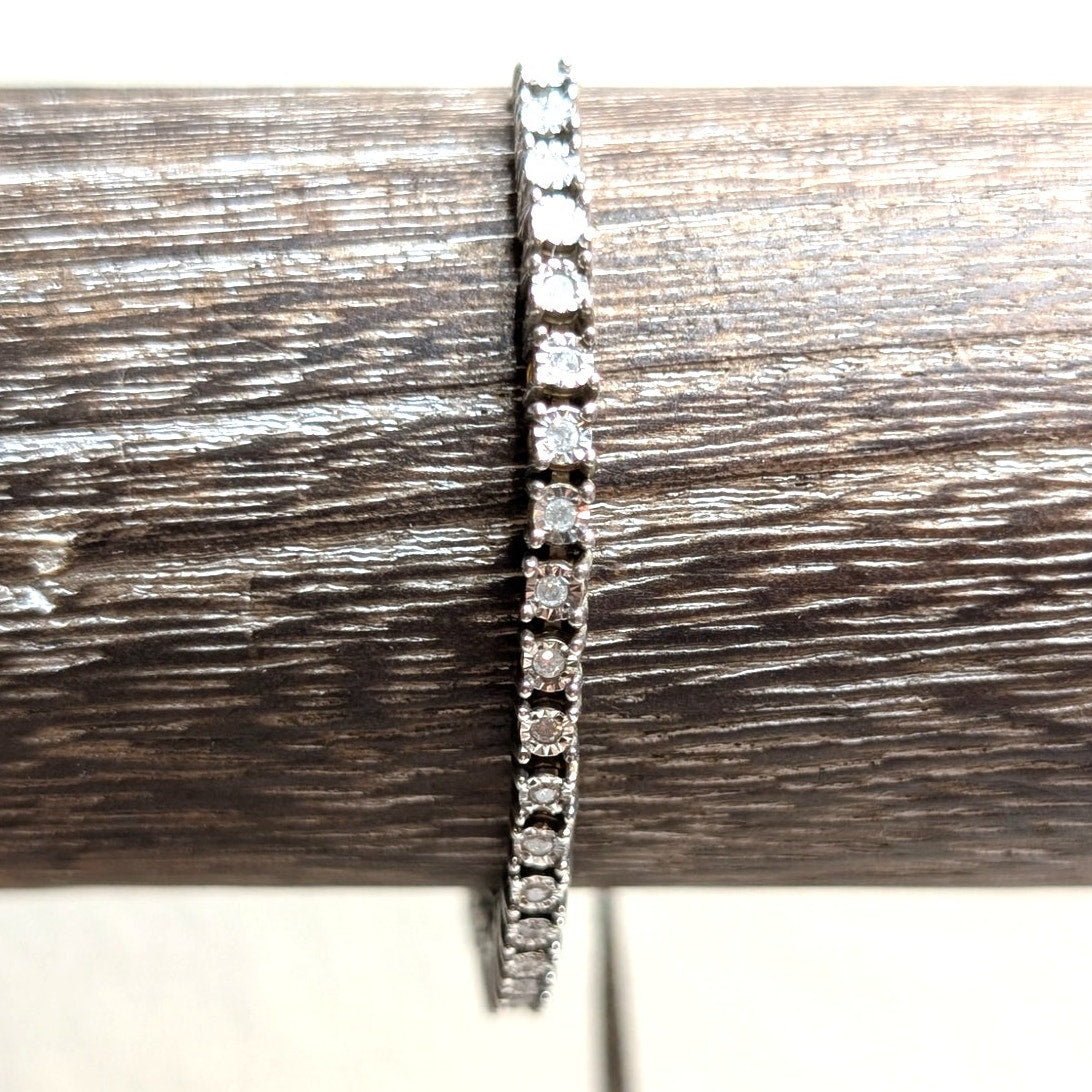 Unique Designs 925 Sterling Silver Diamond Tennis Adjustable Pull Chain Bracelet