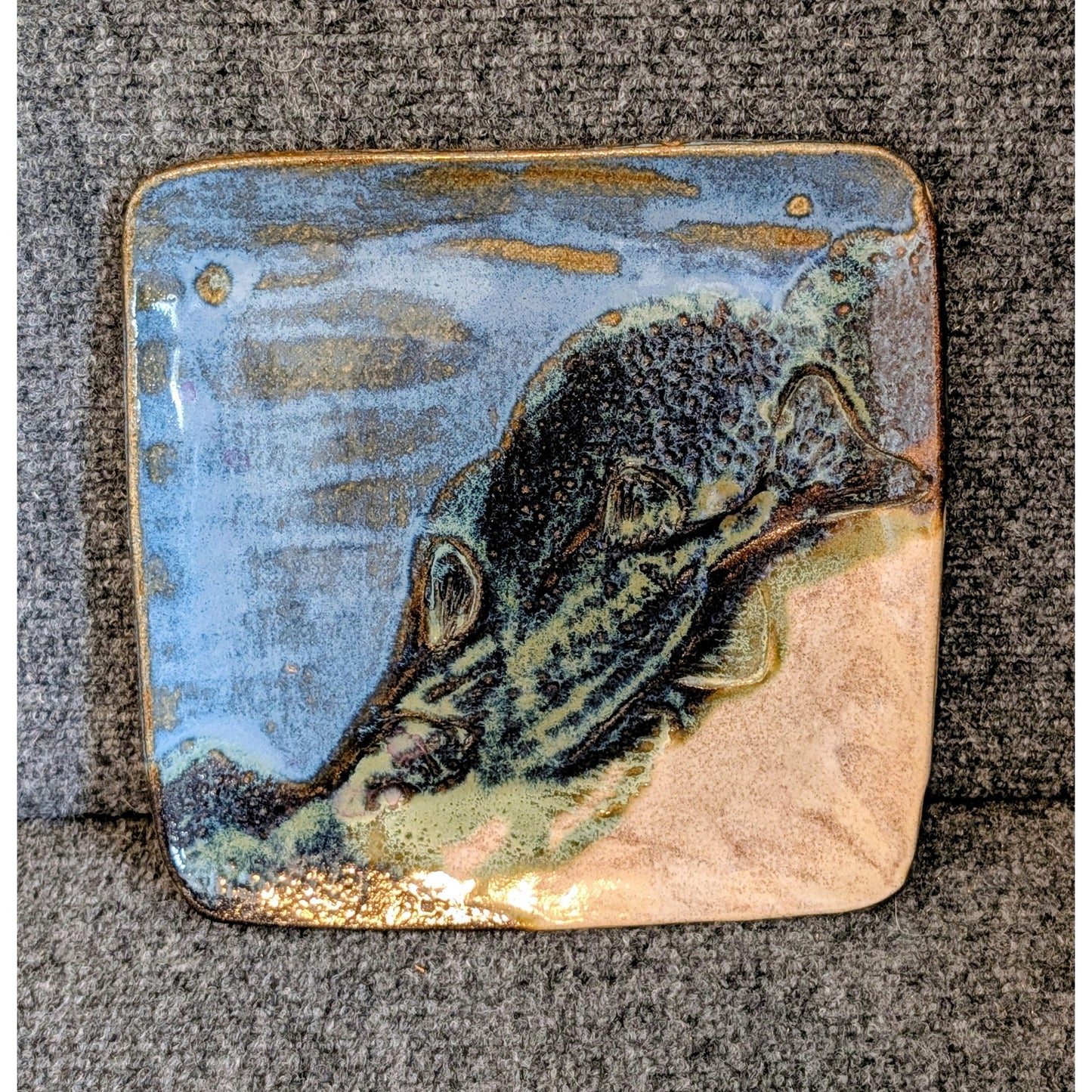 Fish 'Fossil' Textured 9" Plate Pottery