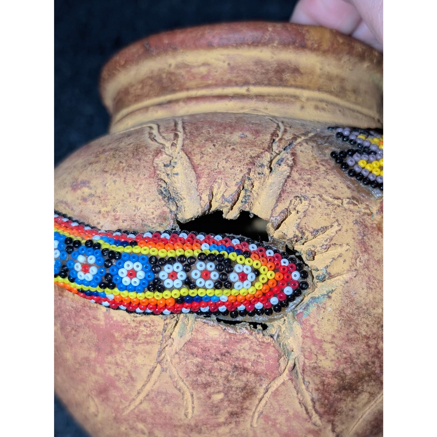 Hand Beaded Folk Art Made by Huichol Indians Lizard Clay Pot Chip on Rim