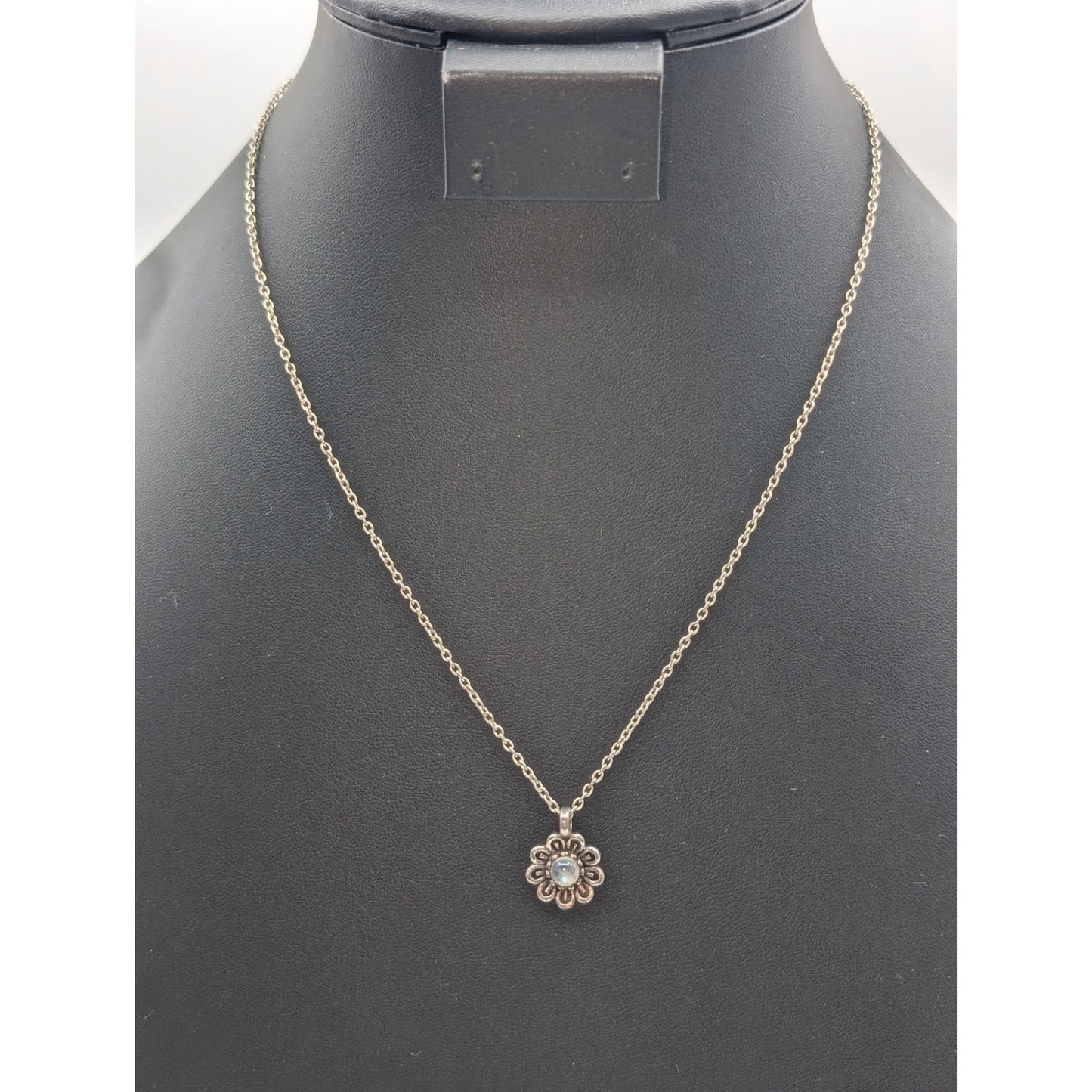 Vintage 925 Sterling Silver Moonstone Flower 17"-18.5" Chain Necklace
