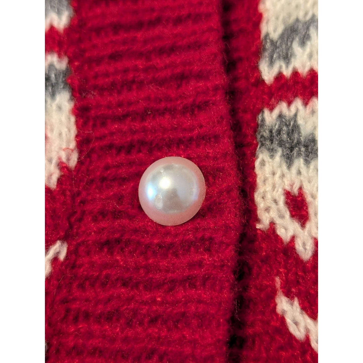 Islandic Fair Isle Gray Red Green Cream Faux Pearl Button Cardigan Womens Sz M