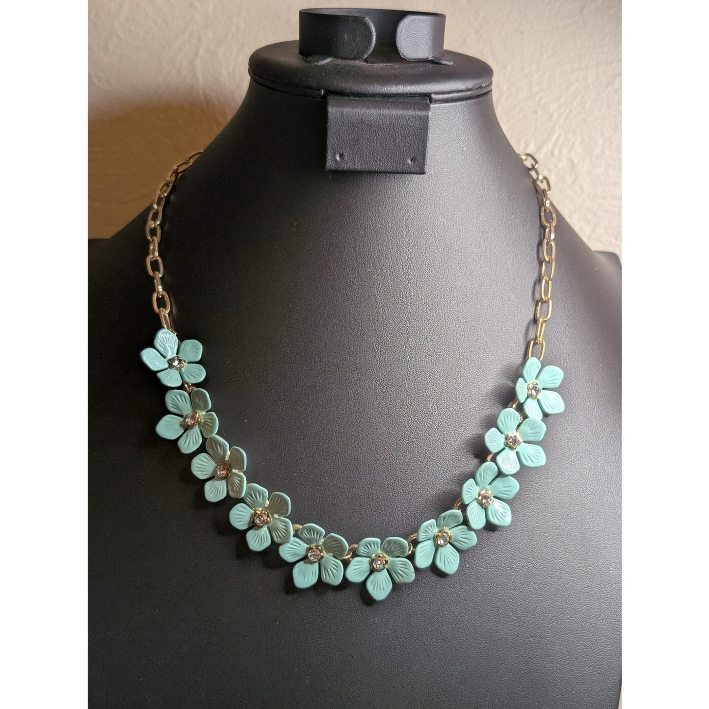 Aqua Enamel Rhinestone Center Flowers Paper Clip Chain Statement Necklace