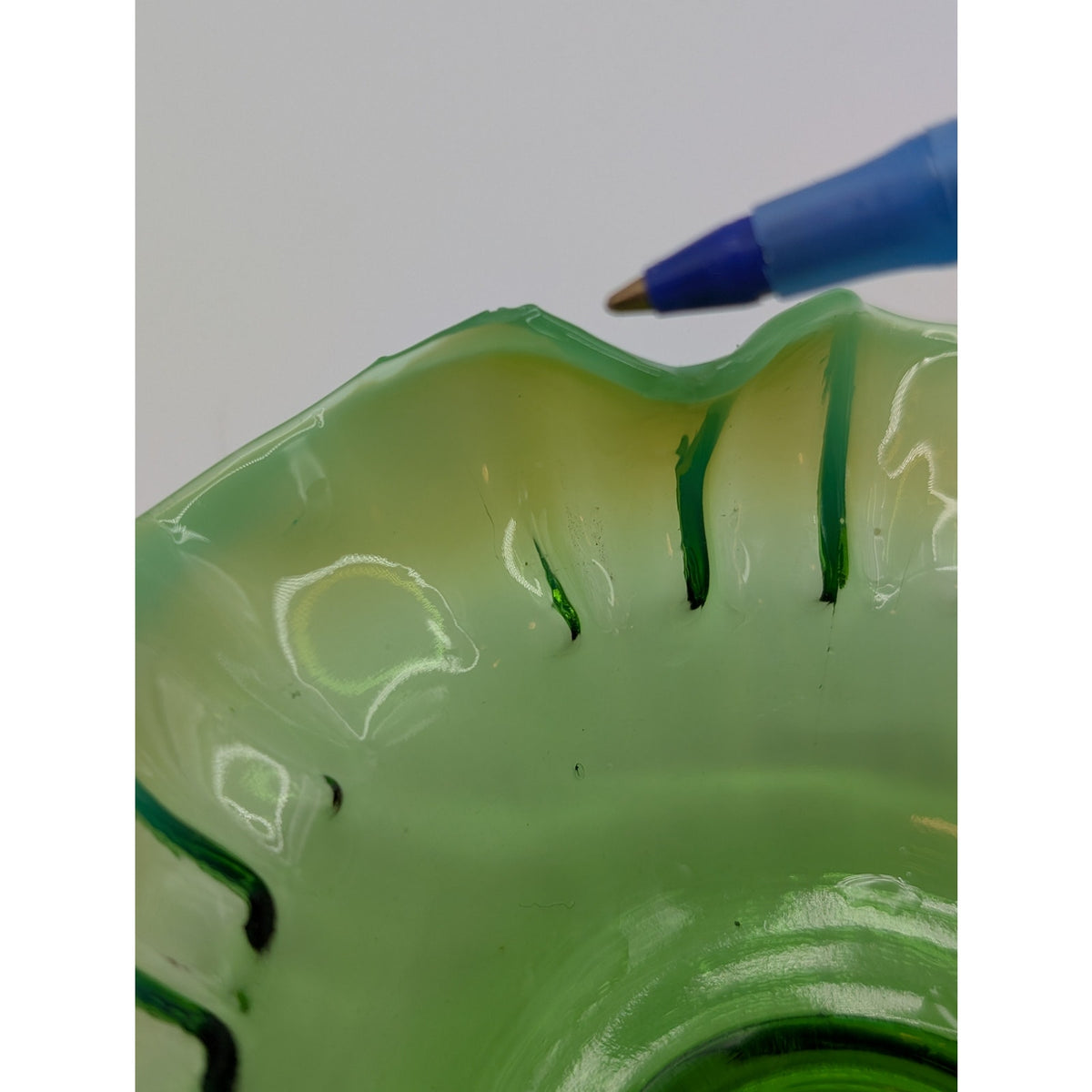 Vintage Green Opalescent Ruffled Edge Fenton Art Glass Bowl -- Read Description