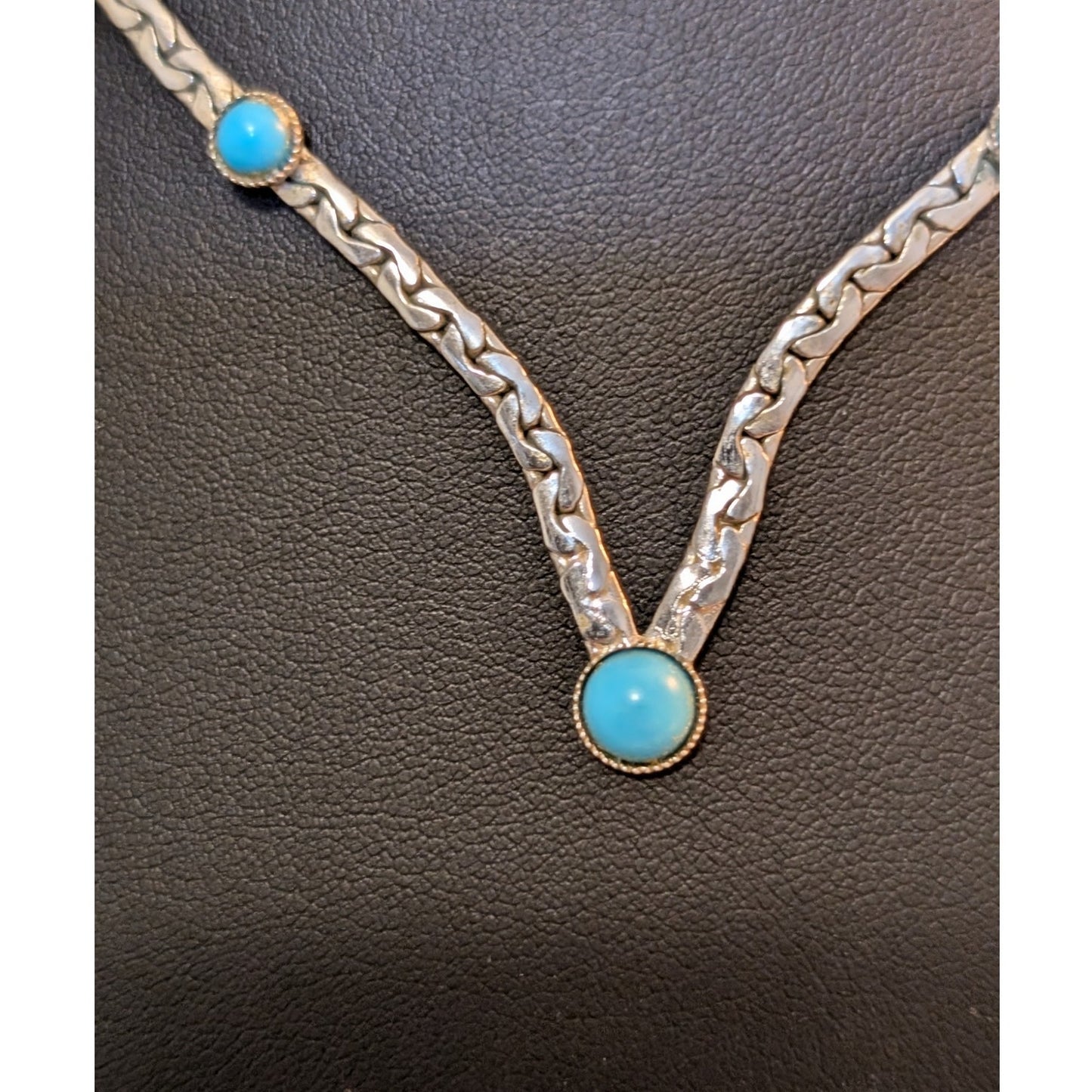 Vintage Sarah Coventry Summer Skies Silver Tone & Faux Turquoise Necklace