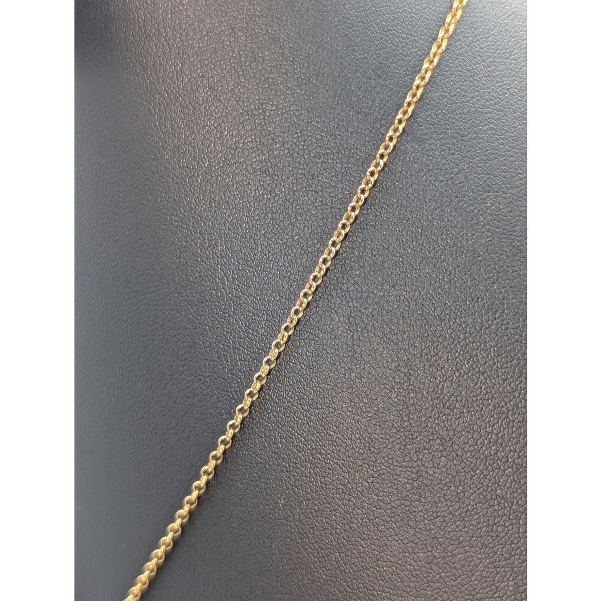 Marked 925 Sterling Vermeil Initial 'M' Pendant Chain 18" Necklace