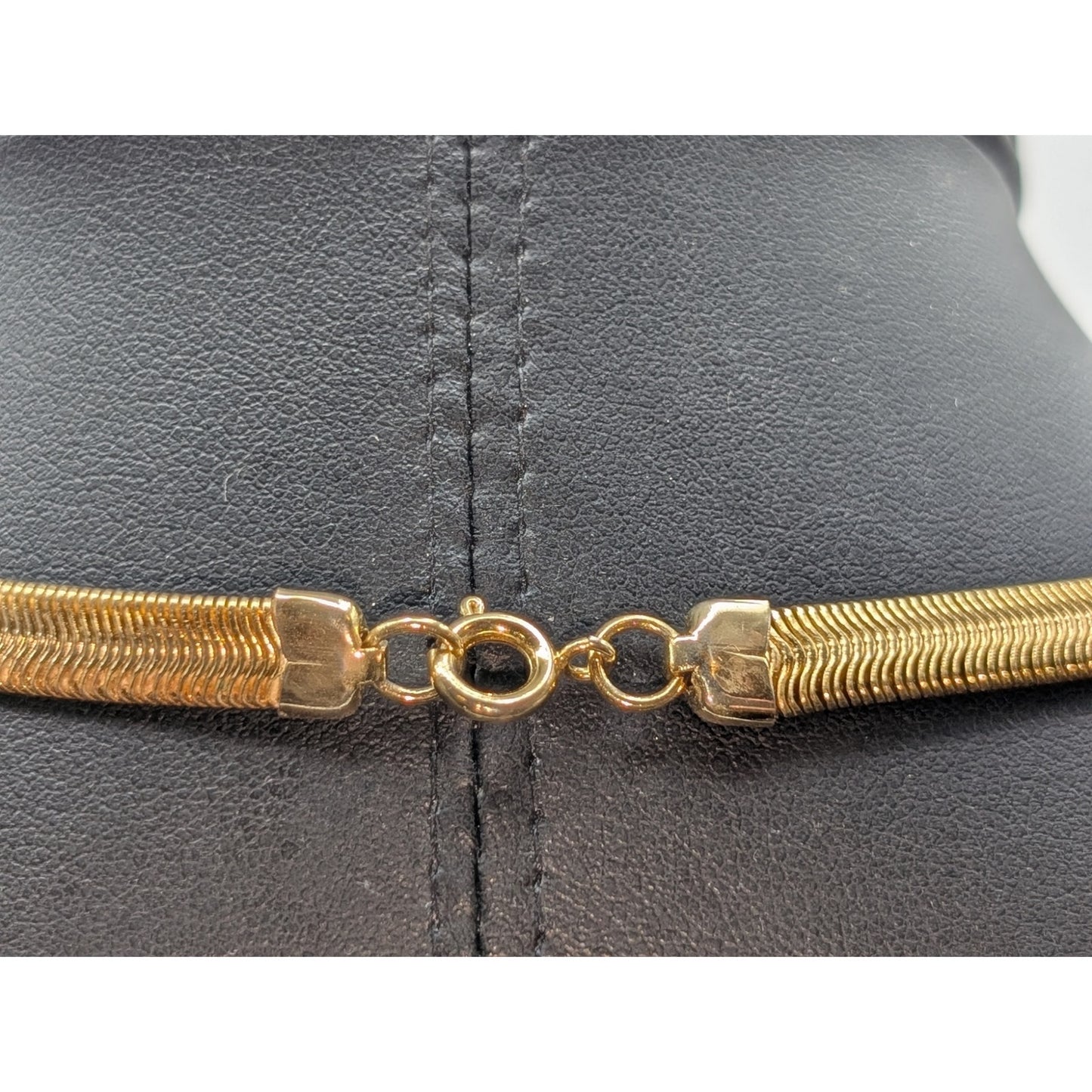 Vintage Gold Tone Fluid .25" Wide Herringbone Flat Snake Chain 17.5" Necklace