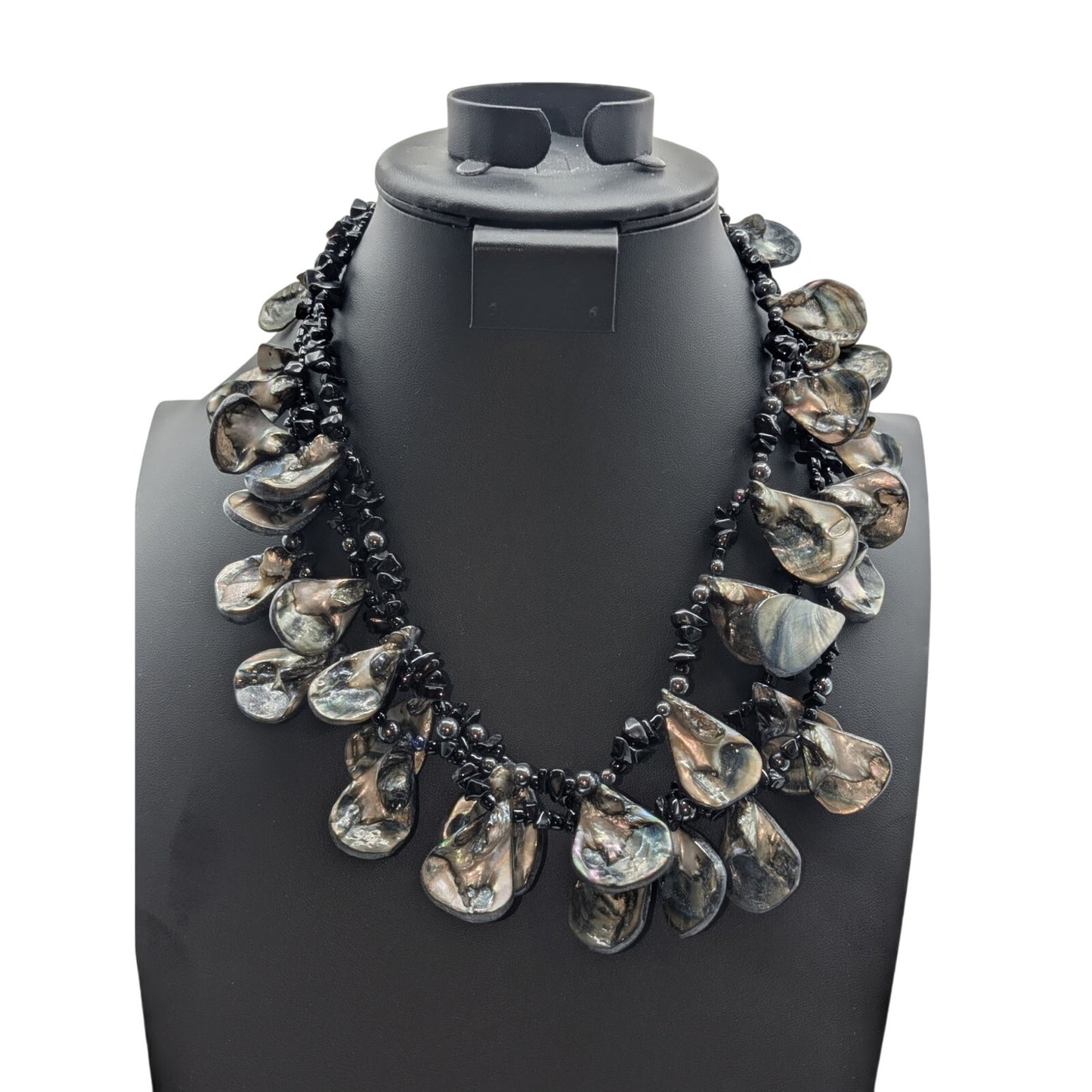 Vtg Three Strand Shell Teardrop Dangle Black Onyx Chip Glass Bead 20" Necklace