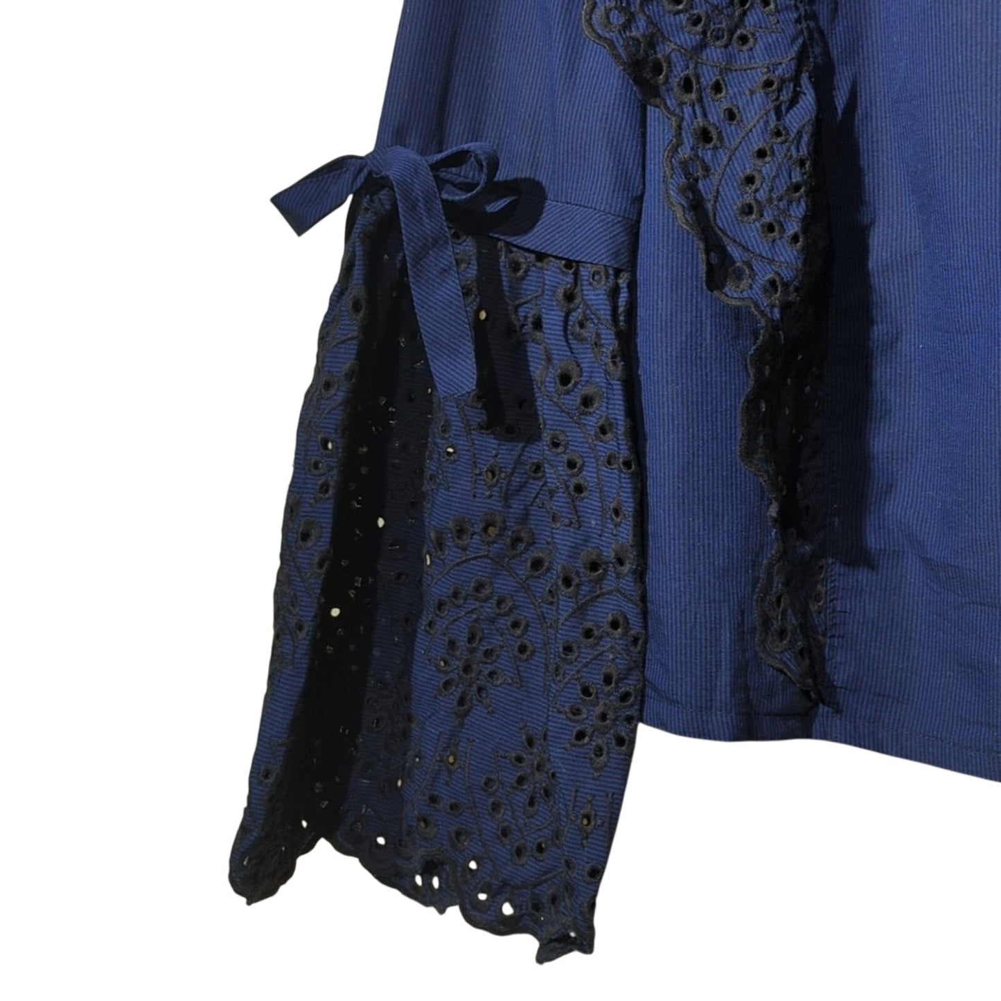 Amaryllis Navy/Black Striped Eyelet Ruffle Bell Sleeve Blouse Women's Sz S/M