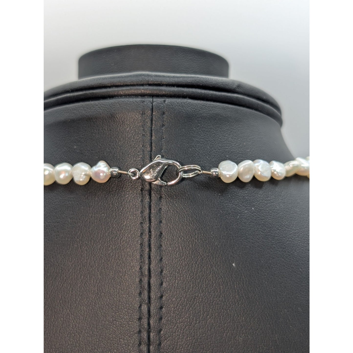 Lee Sands Purple Stone Freshwater Pearls Silver Tone Clasp 18" Necklace