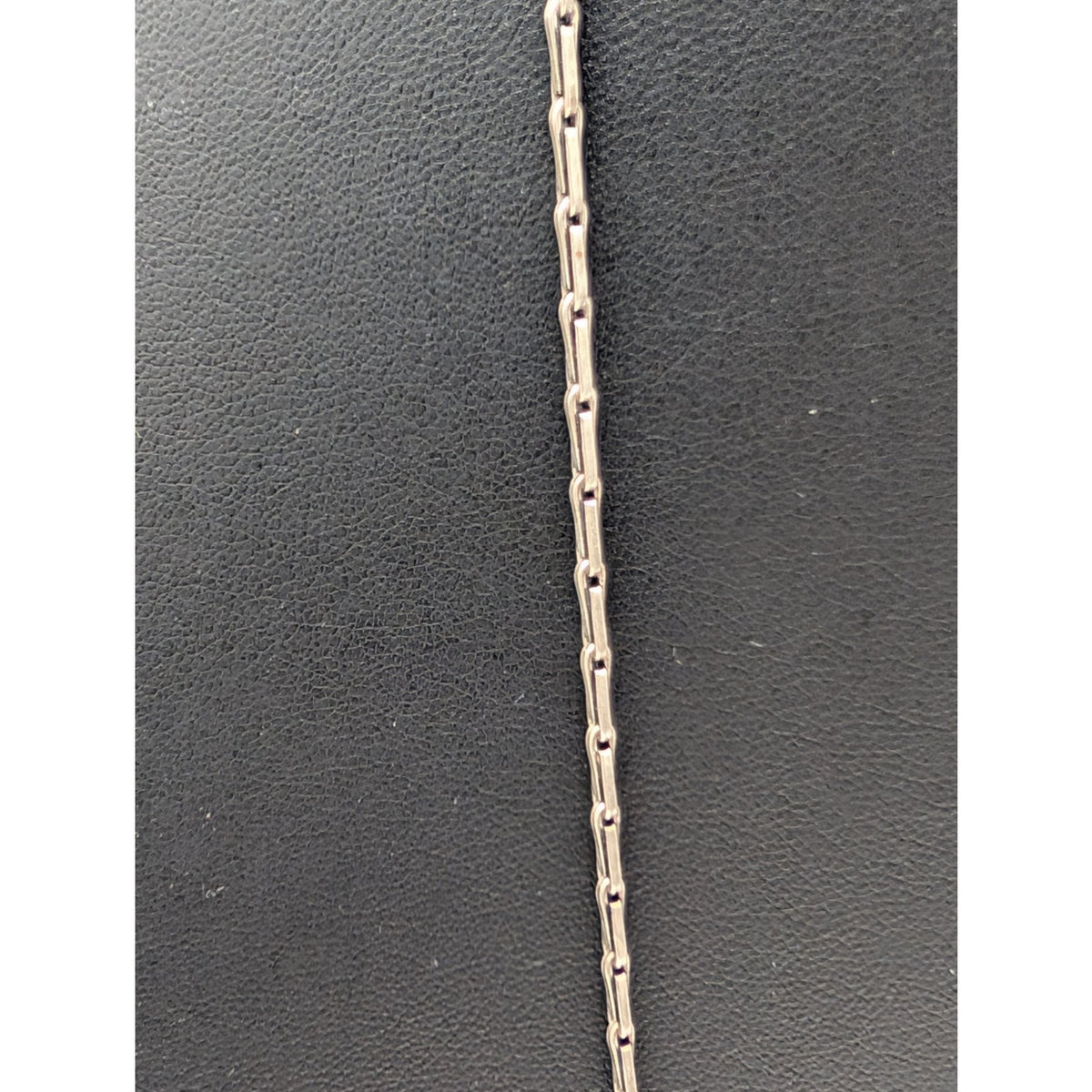 Catherine Popesco La Vie LVP France Parisienne Purse Necklace