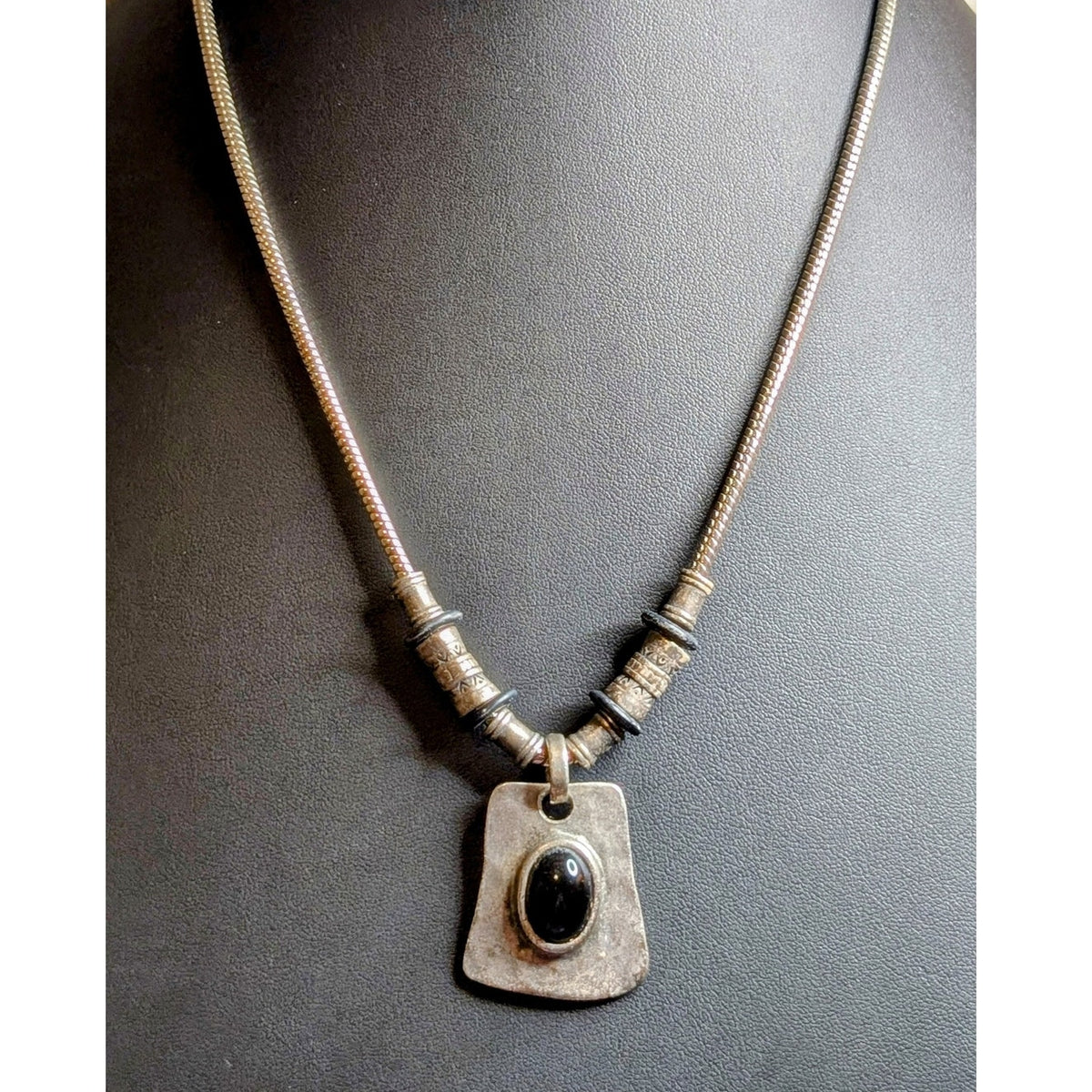 Chico's Black Cabochon Pendant Silver Tone Pendant Snake Chain Necklace