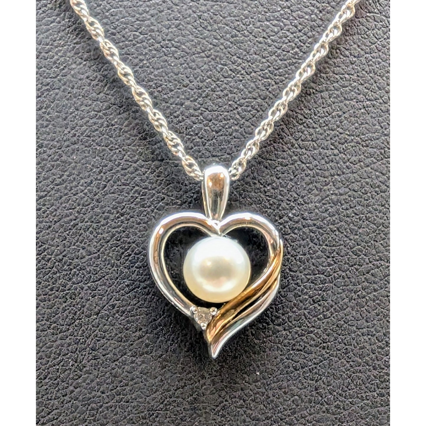 Alwand Vahan 14K Gold 925 Sterling Diamond Pearl Heart Pendant Necklace