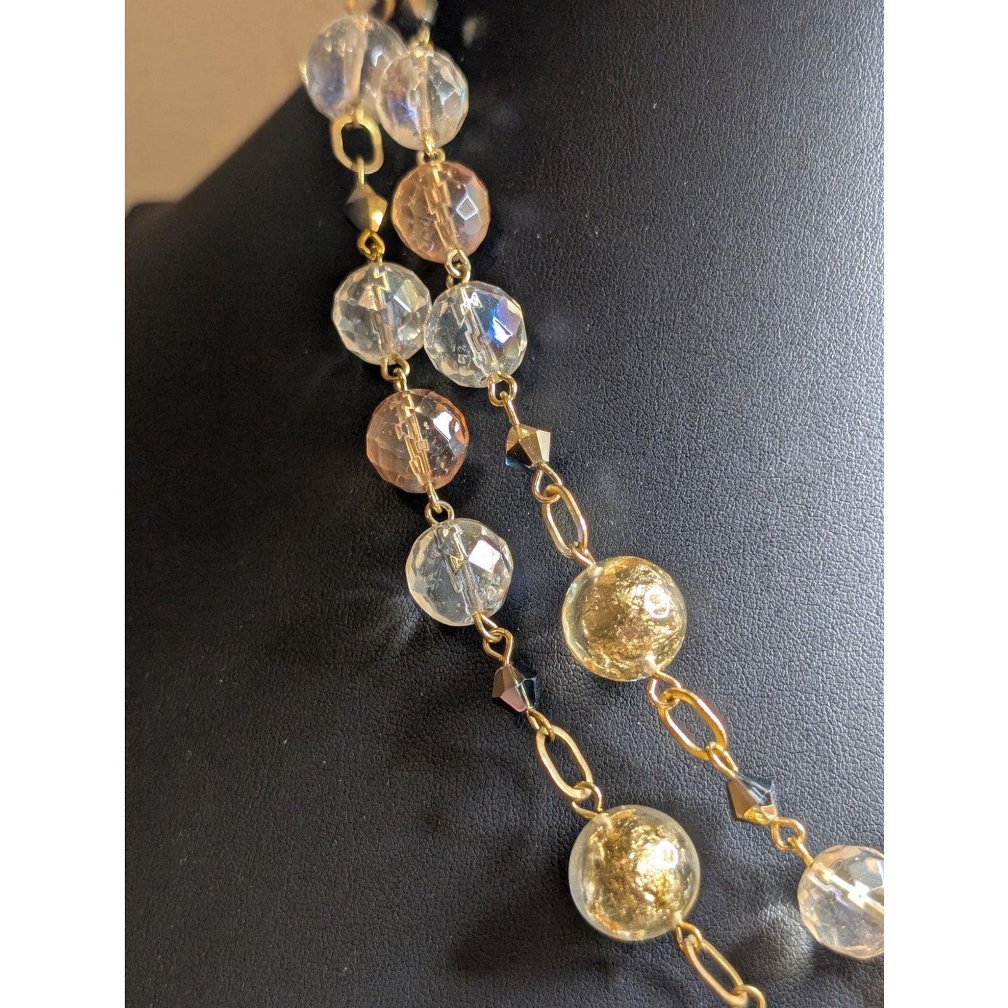 Mary Kay Holiday Wishes Gold Foil Clear & Cognac Faceted Gold Tone Link Necklace