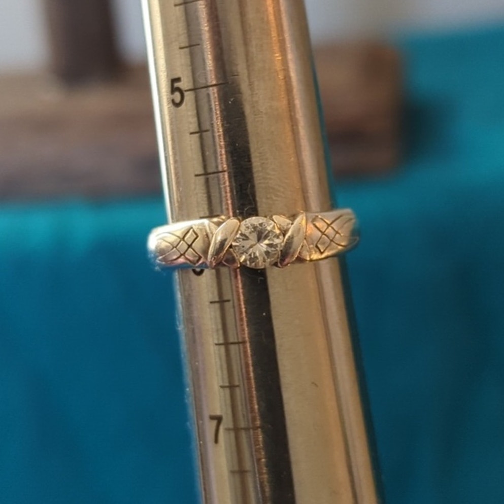 Marked 925 Sterling CZ Etched Ring Size 5 3/4--6