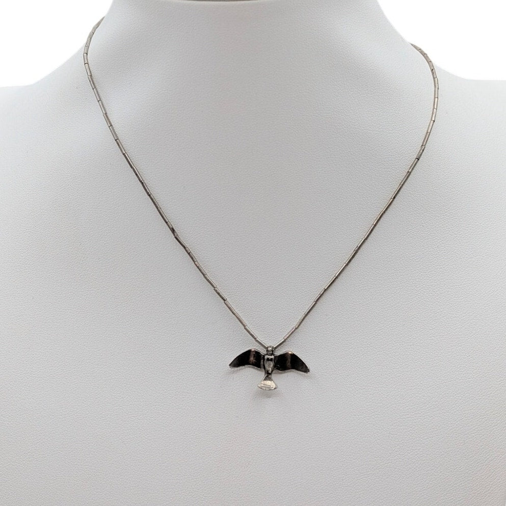 Old Pawn Bird Fetish Liquid Silver Chain Sterling Silver Barrel Clasp Necklace