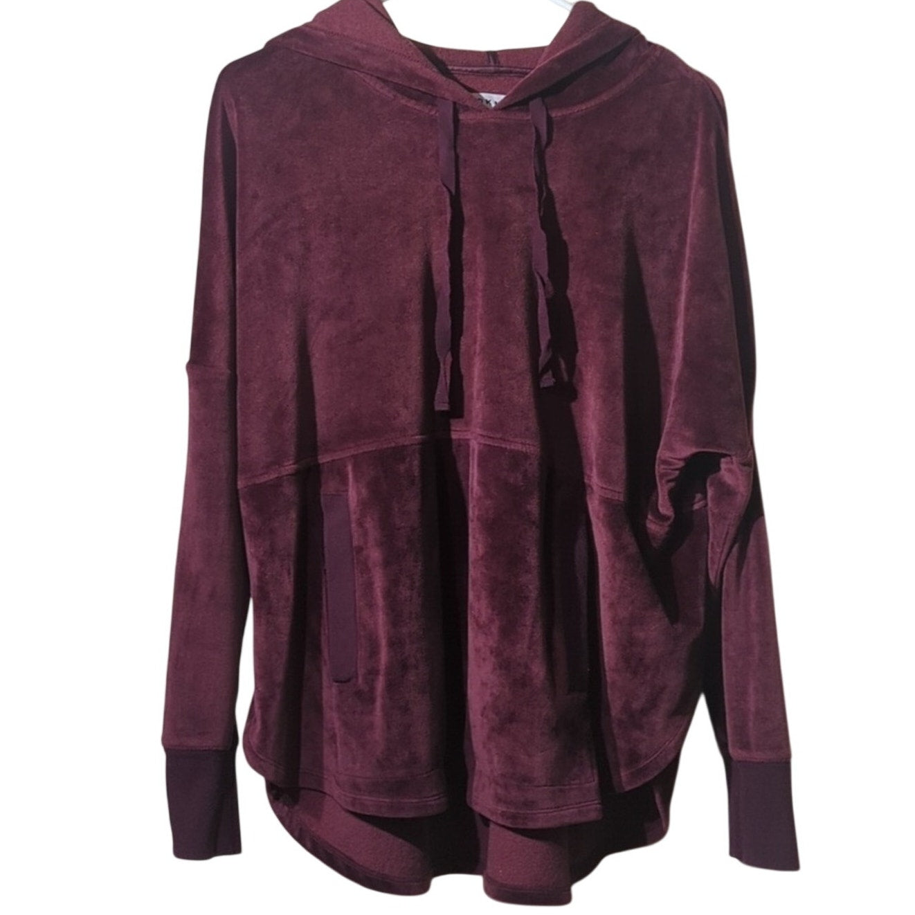 DKNY 90s Burgundy Velour Oversized Hoodie w/ Kangaroo Pocket Women's Sz S