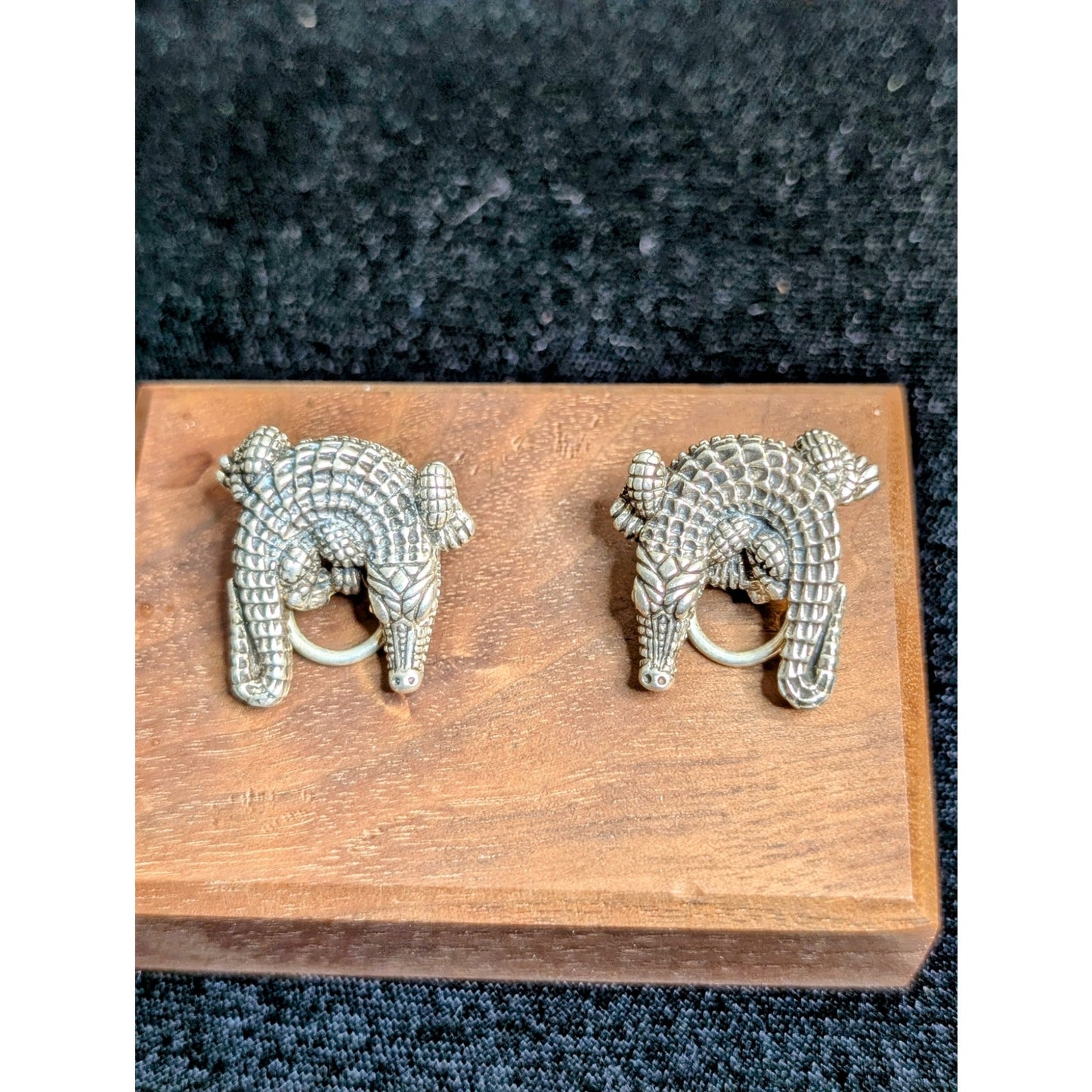 RARE! Signed Barry Kieselstein-Cord Sterling Alligator Omega Clip On Earrings