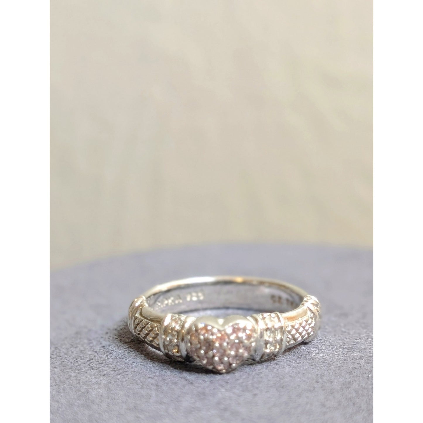 Genuine Judith Ripka Sterling Silver Pink Cz Heart 5.33mm Ring Size 7.75