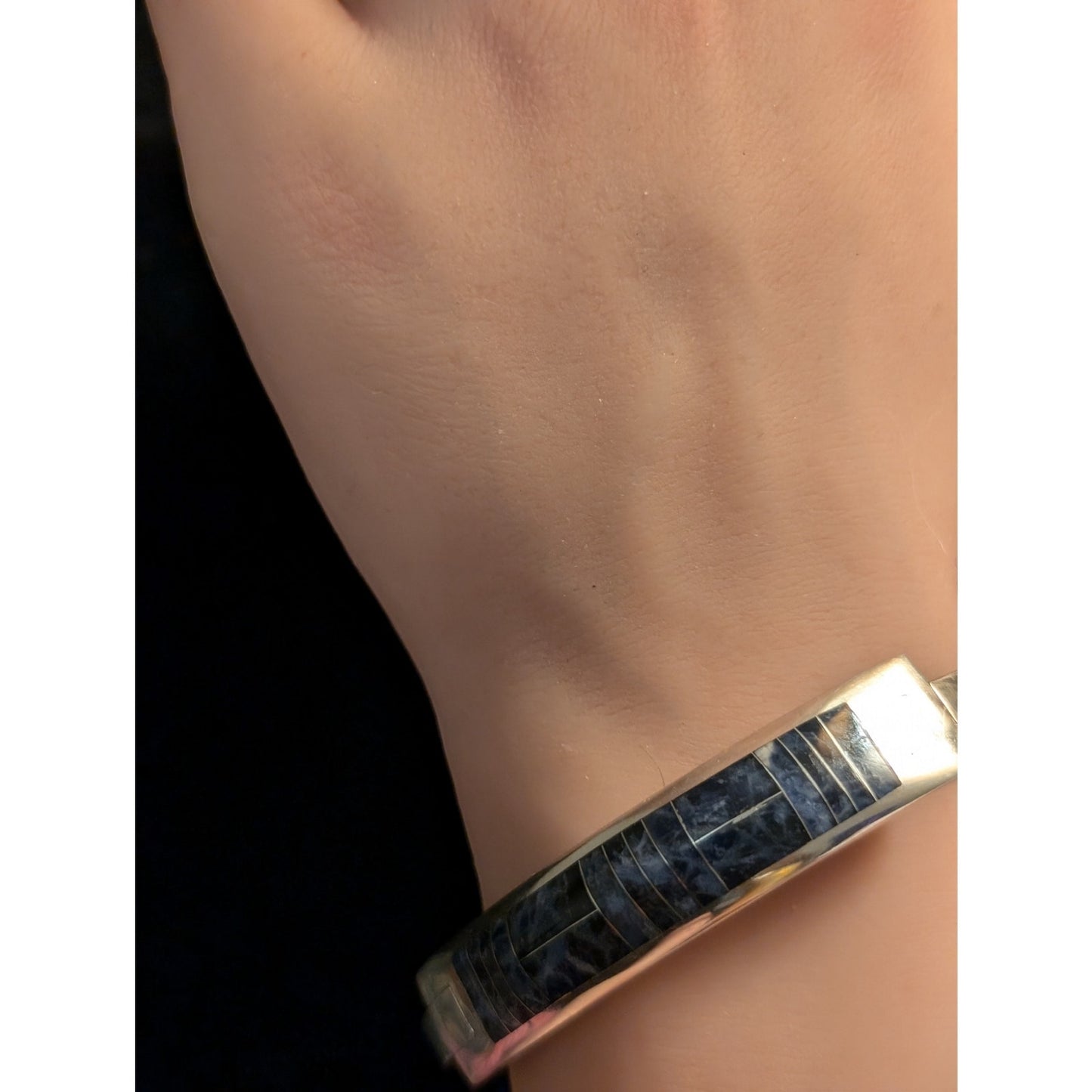 Vintage Substantial Mexican 950 Sterling Silver Sodalite Inlay Bangle Bracelet