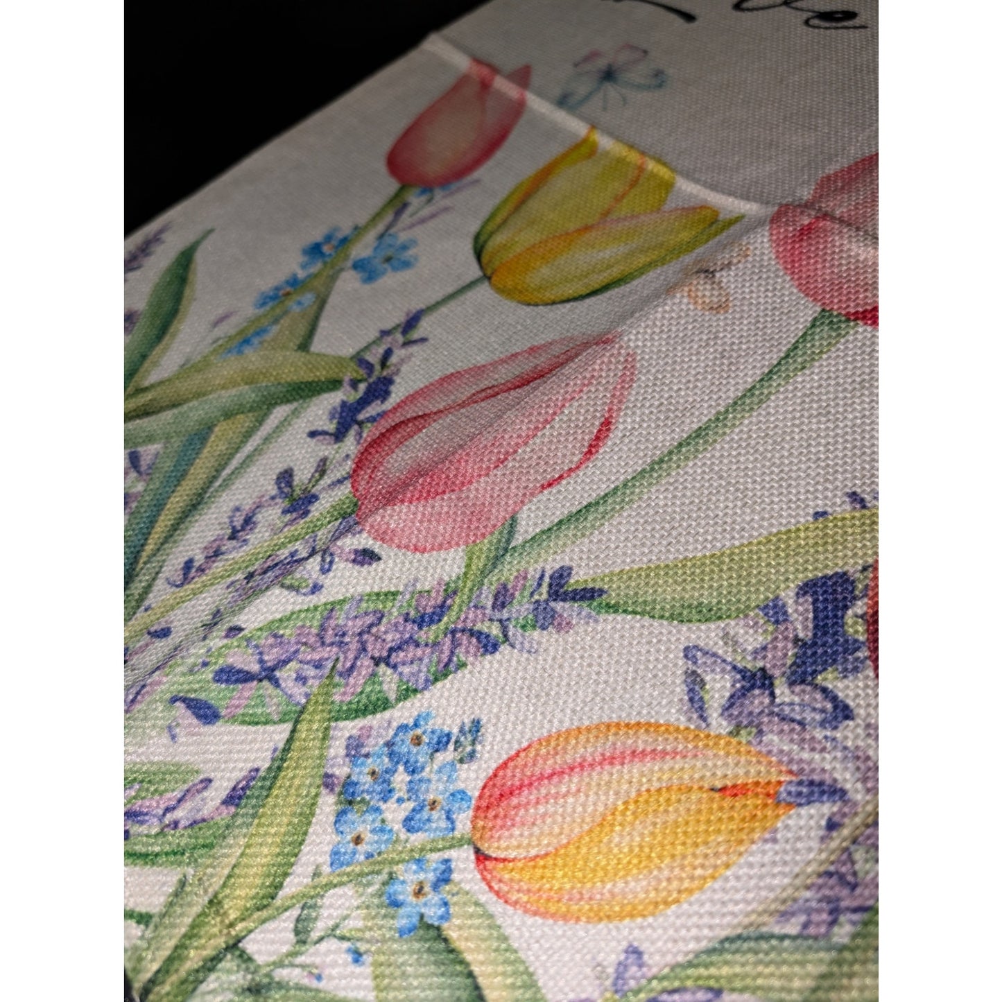 NWOT Spring Floral Zippered 17x17 Decorative Pillow Cover