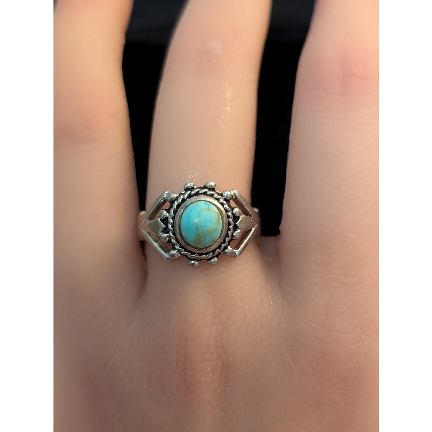 Vintage 925 Sterling Silver Thailand Turquoise Ring Size 7.5