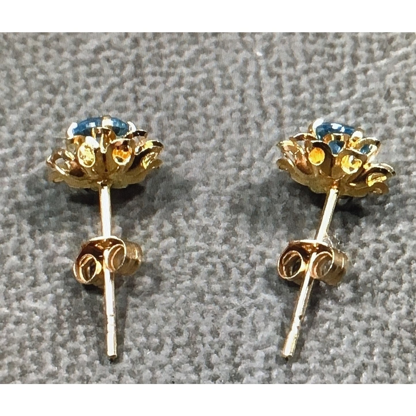 14k Yellow Gold Blue Spinel Delicate Floral Stud Earrings