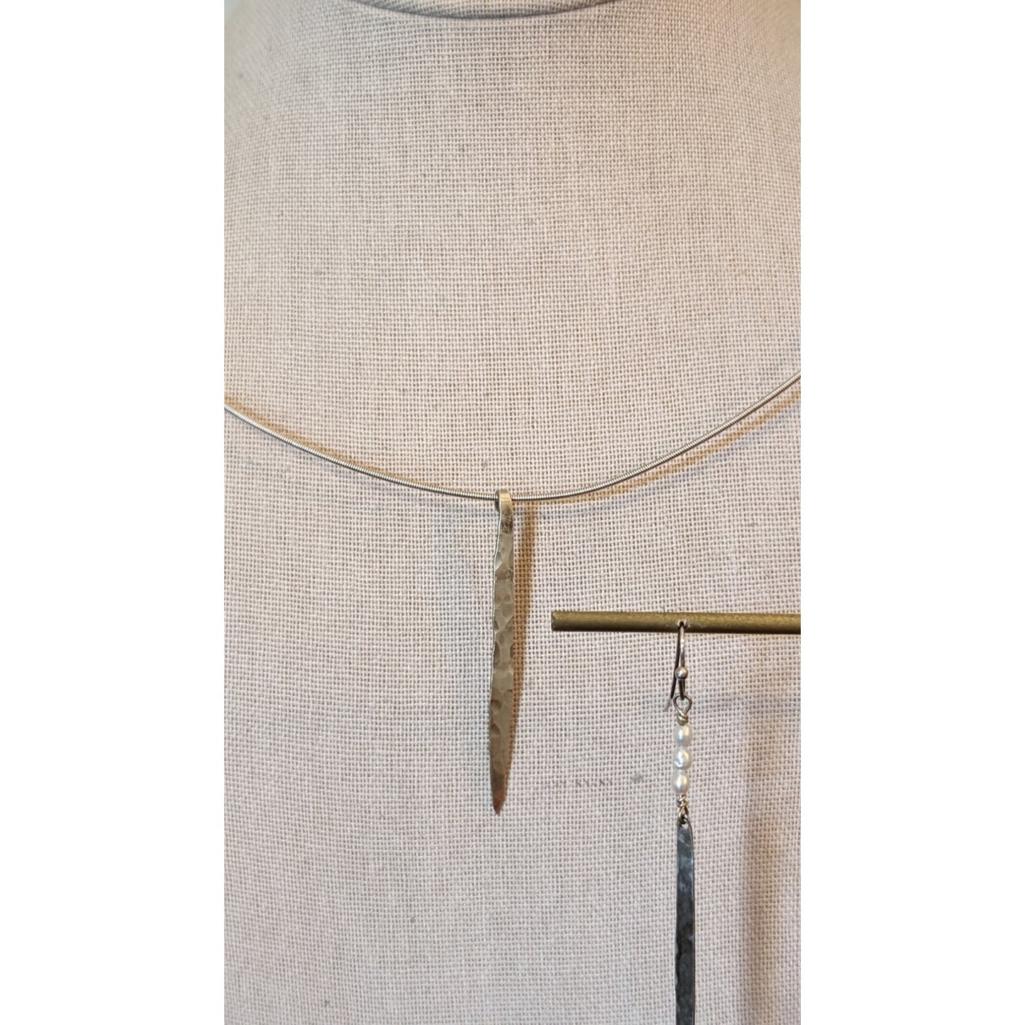 925 Sterling Wire Collar Hammered Dangle Pendant & Matching Pearl Earrings Set