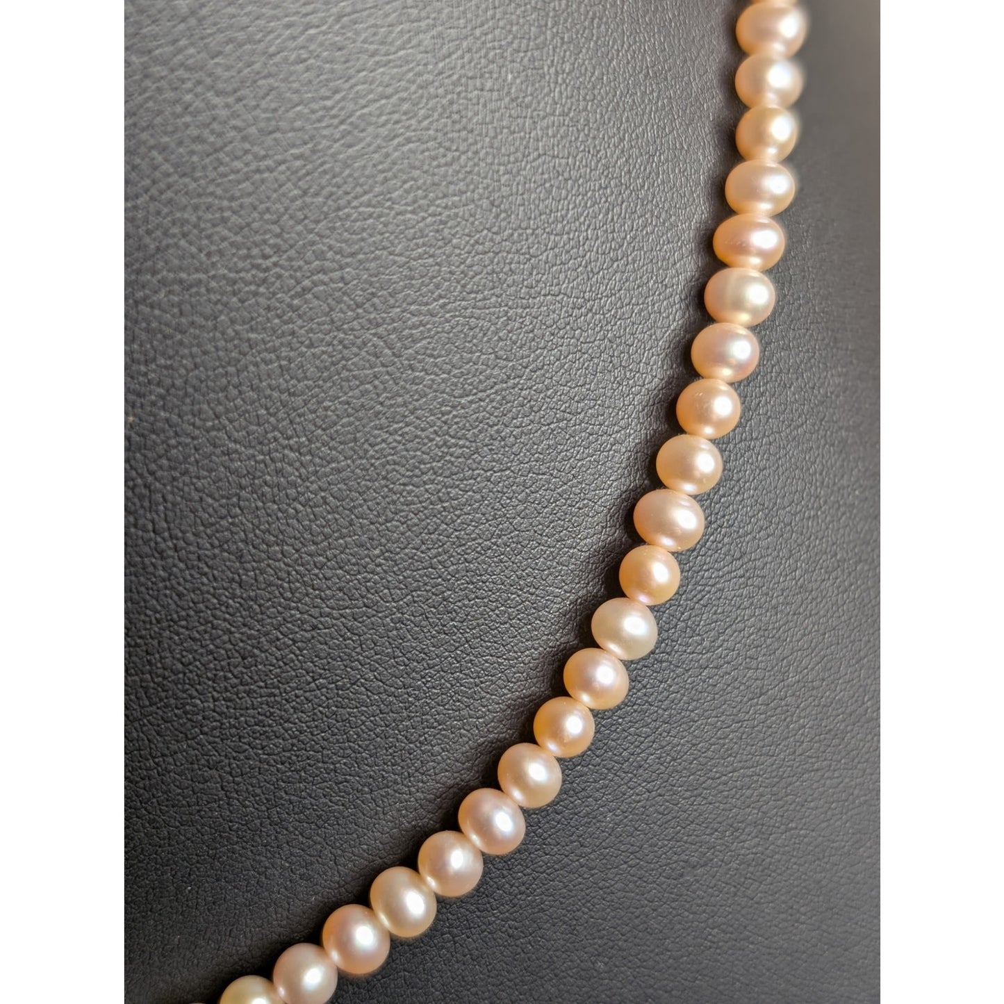 4mm - 5mm Genuine Pink Pearl 18" Strand Necklace W/ 14k Gold Clasp Need Restrung
