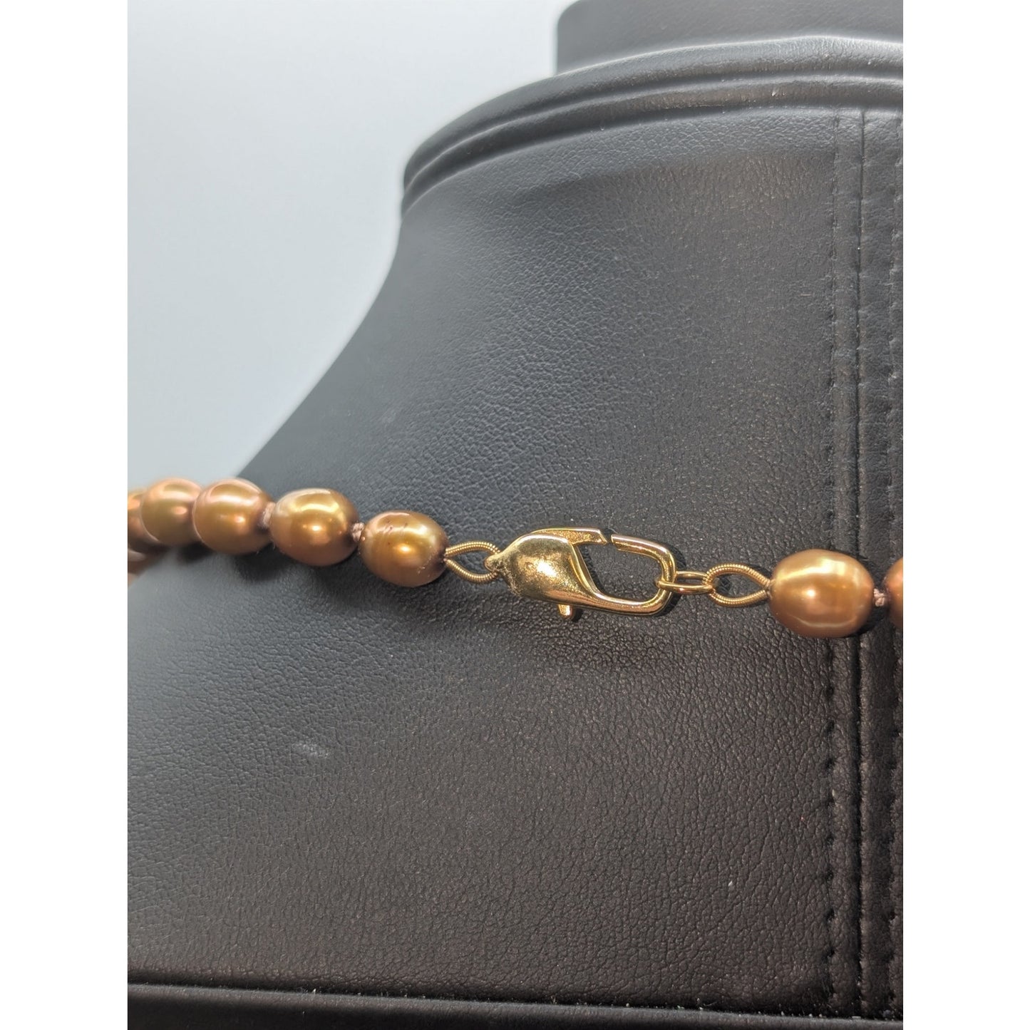 Vintage Golden Brown Genuine Pearl Knotted 18.75" Necklace
