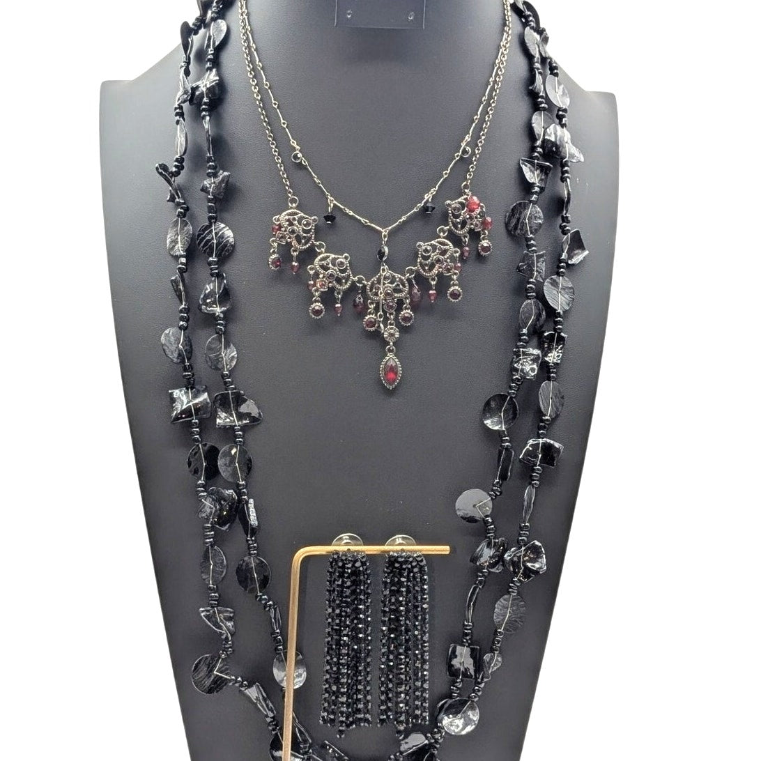 Mixed Lot of Three Necklaces & 1 Pair of Pierced Dangle Earrings