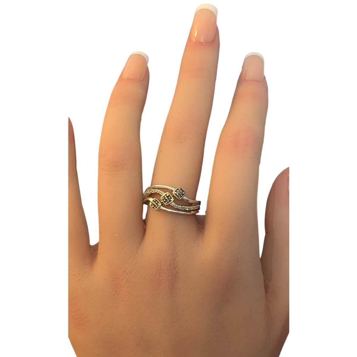 Vintage Natural Black & White Diamond Design 925 Sterling Silver Ring Size 7