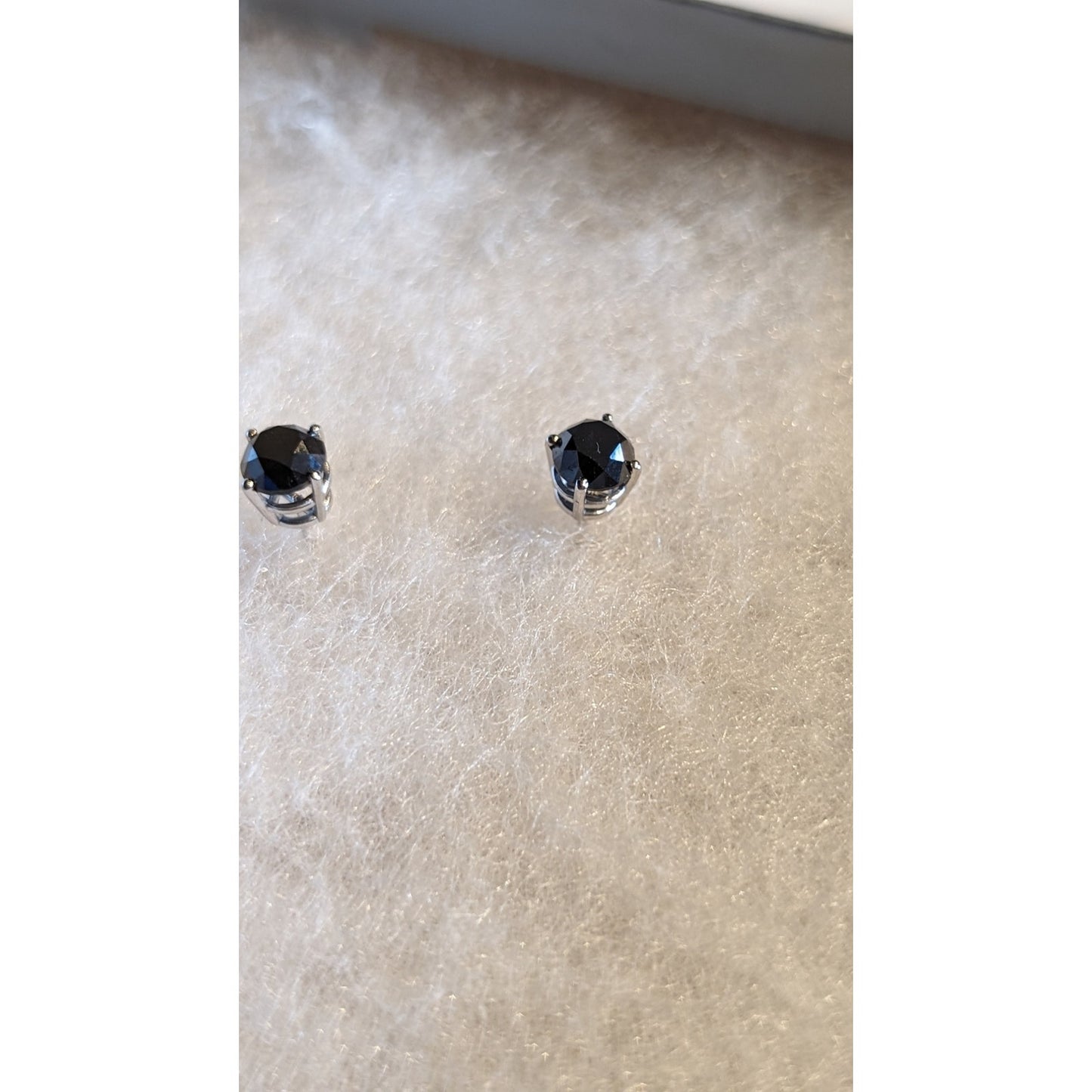 14k White Gold 4-Prong Basket Round Black Diamond Stud Earrings
