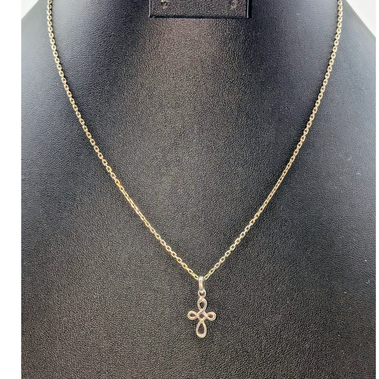 VTG 925 Sterling Infinity Cross Pendant 17.5" Rectangle Chain Link Necklace